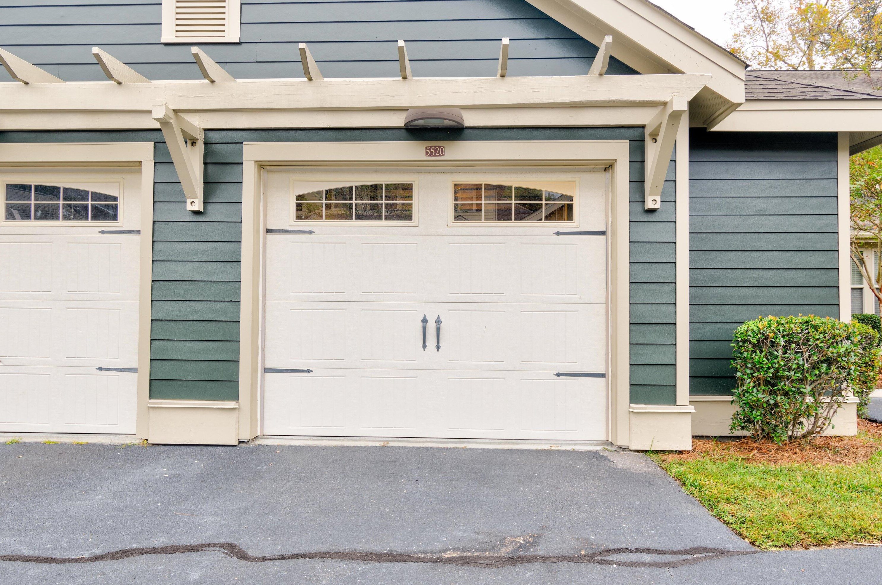 5520 Colonial Chatsworth Cir, Charleston SC  29418-2752 exterior