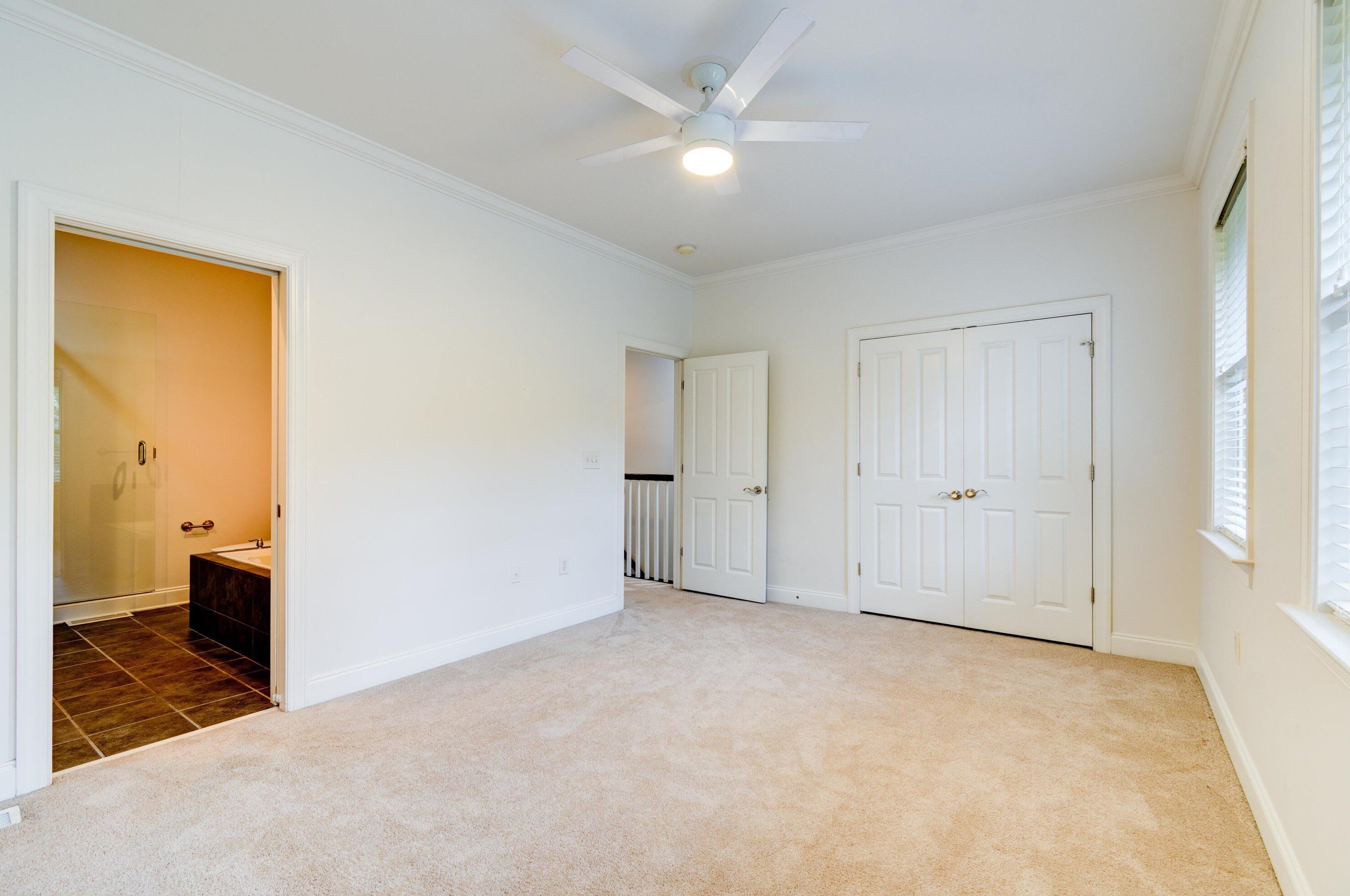 5520 Colonial Chatsworth Cir, Charleston SC  29418-2752 exterior