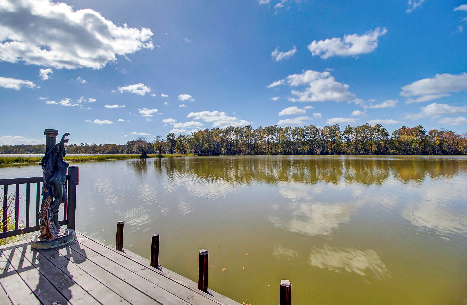 1703 Waterside Blvd, Moncks Corner SC  29461-7157 exterior