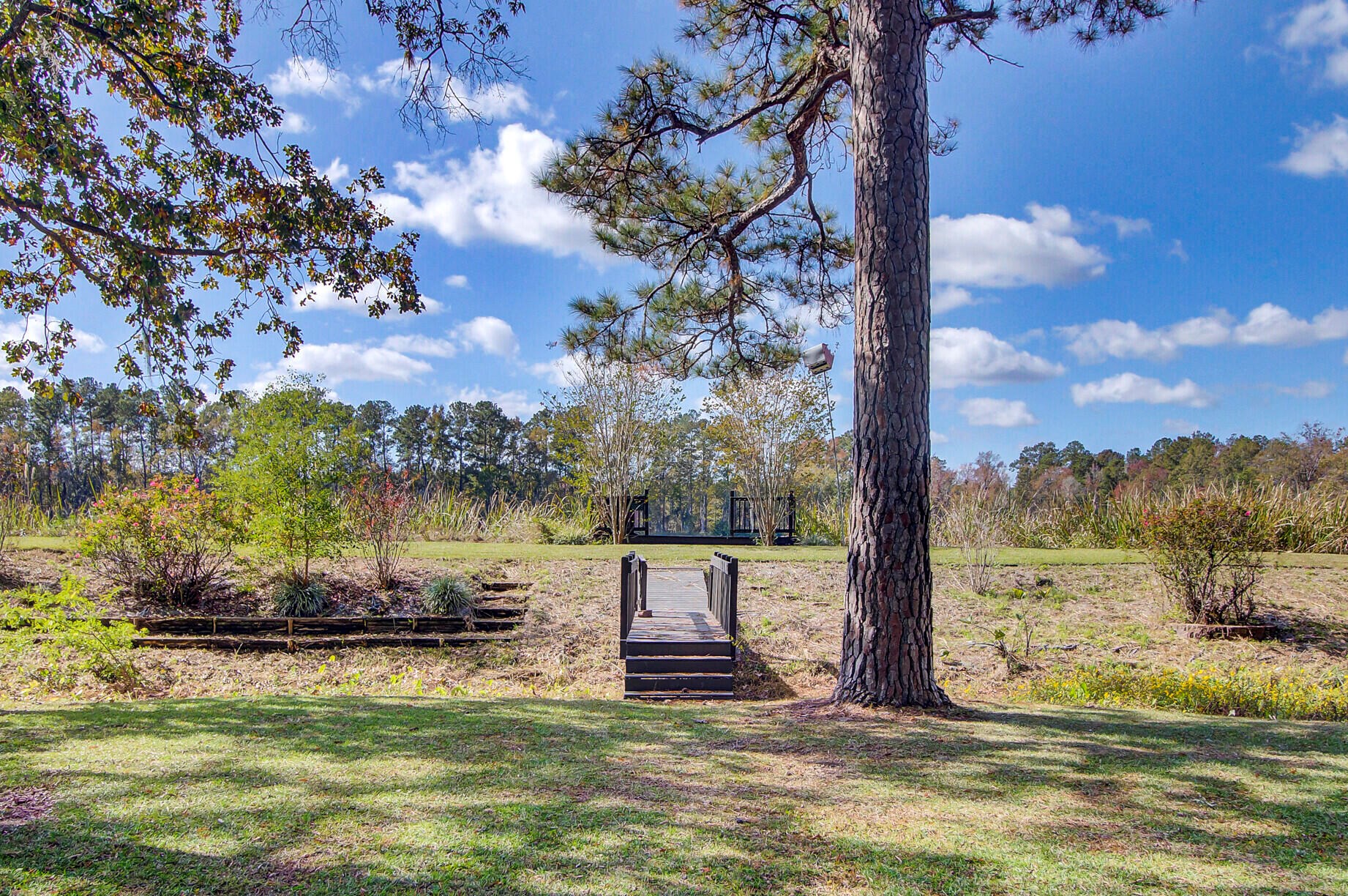 1703 Waterside Blvd, Moncks Corner SC  29461-7157 exterior