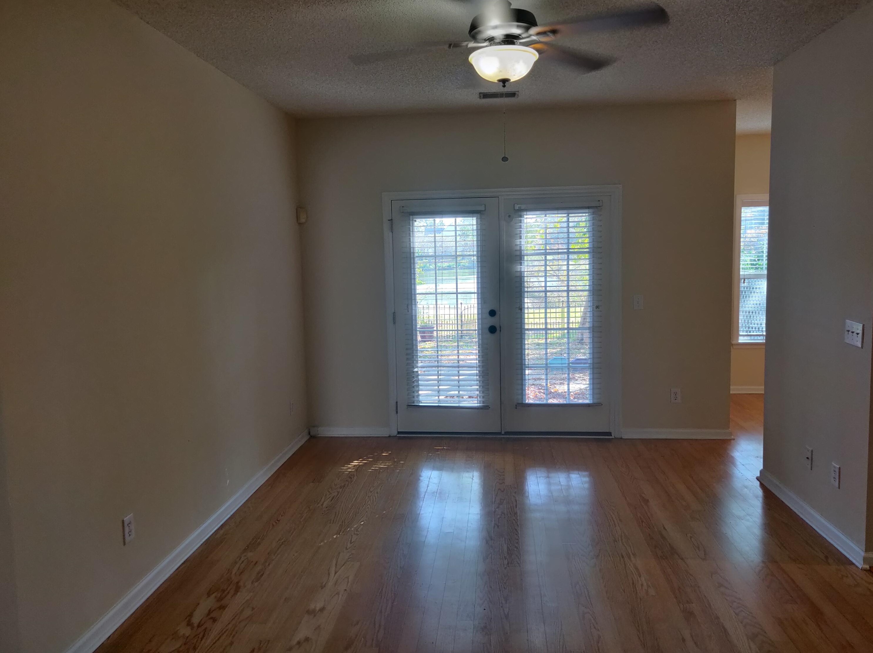 35 Rivers Point Row Apt C, Charleston, SC