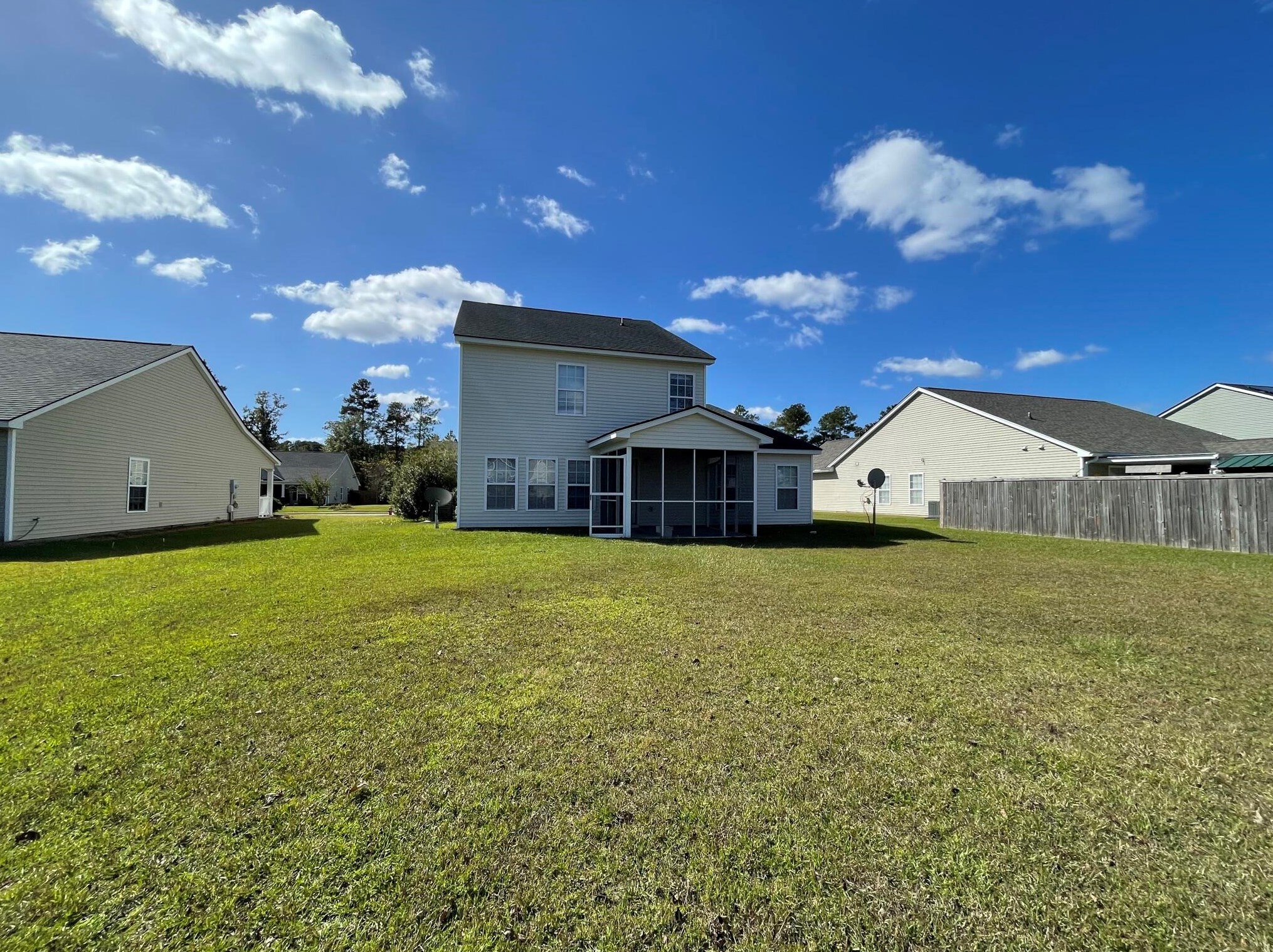 109 Pine Hall Dr, Charleston, SC 29445-9654