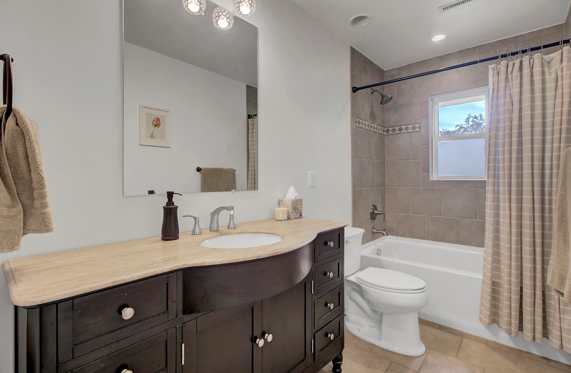 1103 Byron Rd, Charleston SC  29407-7011 exterior