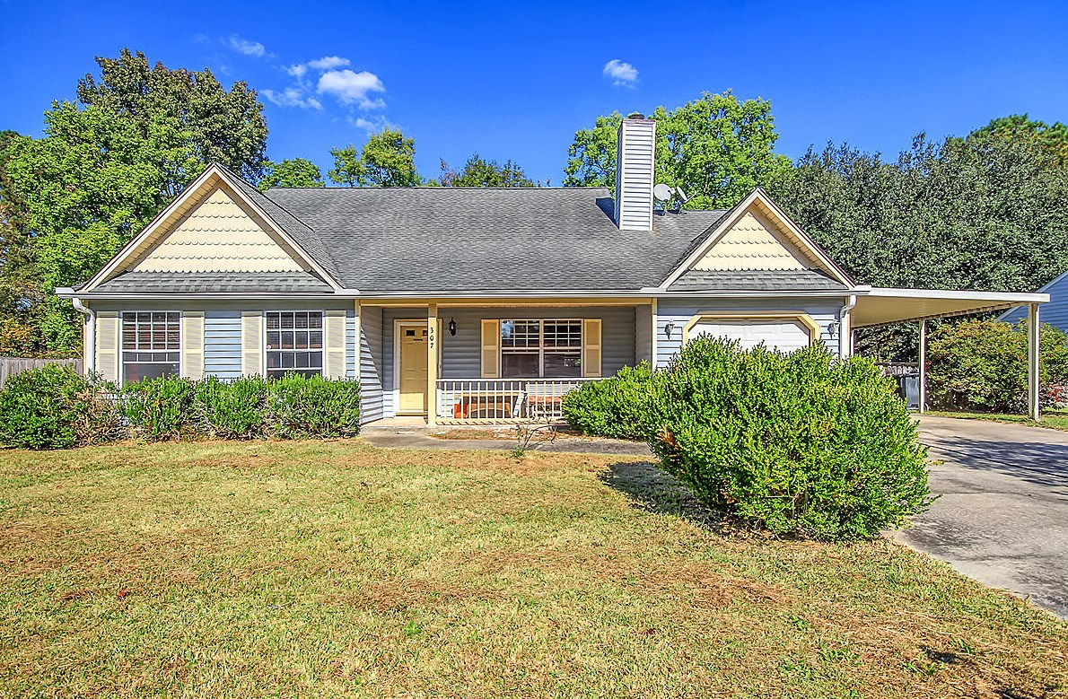 307 Cherokee Dr, Summerville, SC 29483-1921