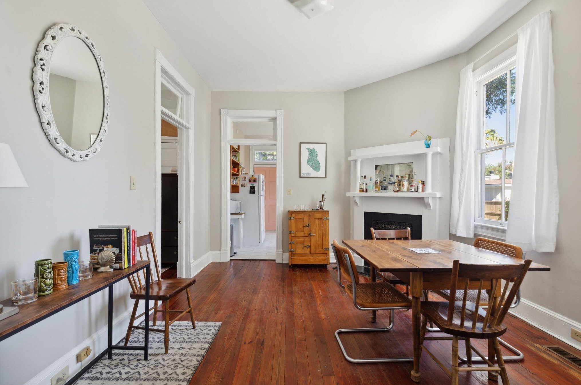 318 Sumter St, Charleston SC 29403-4612 exterior