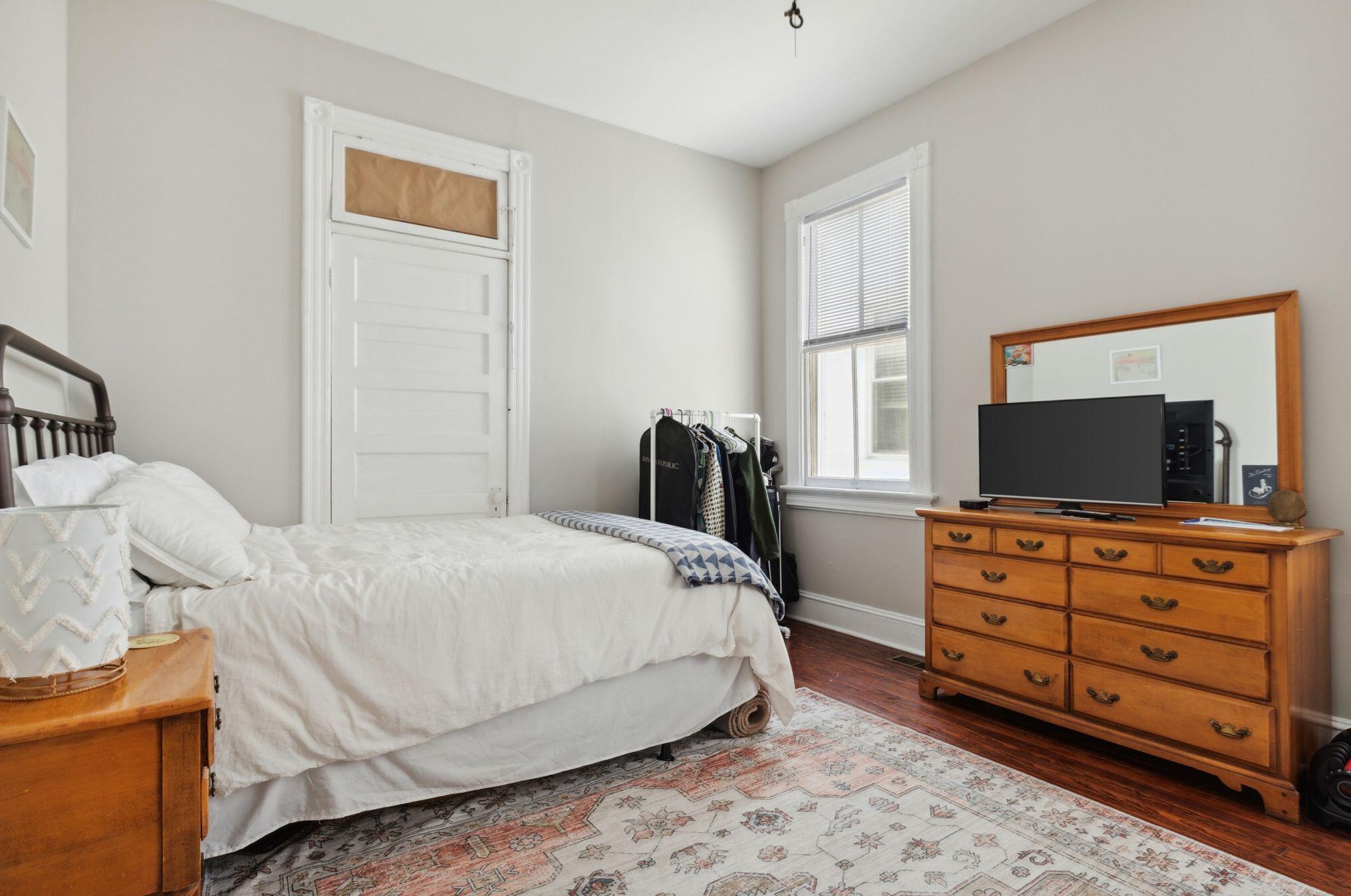 318 Sumter St, Charleston SC 29403-4612 exterior