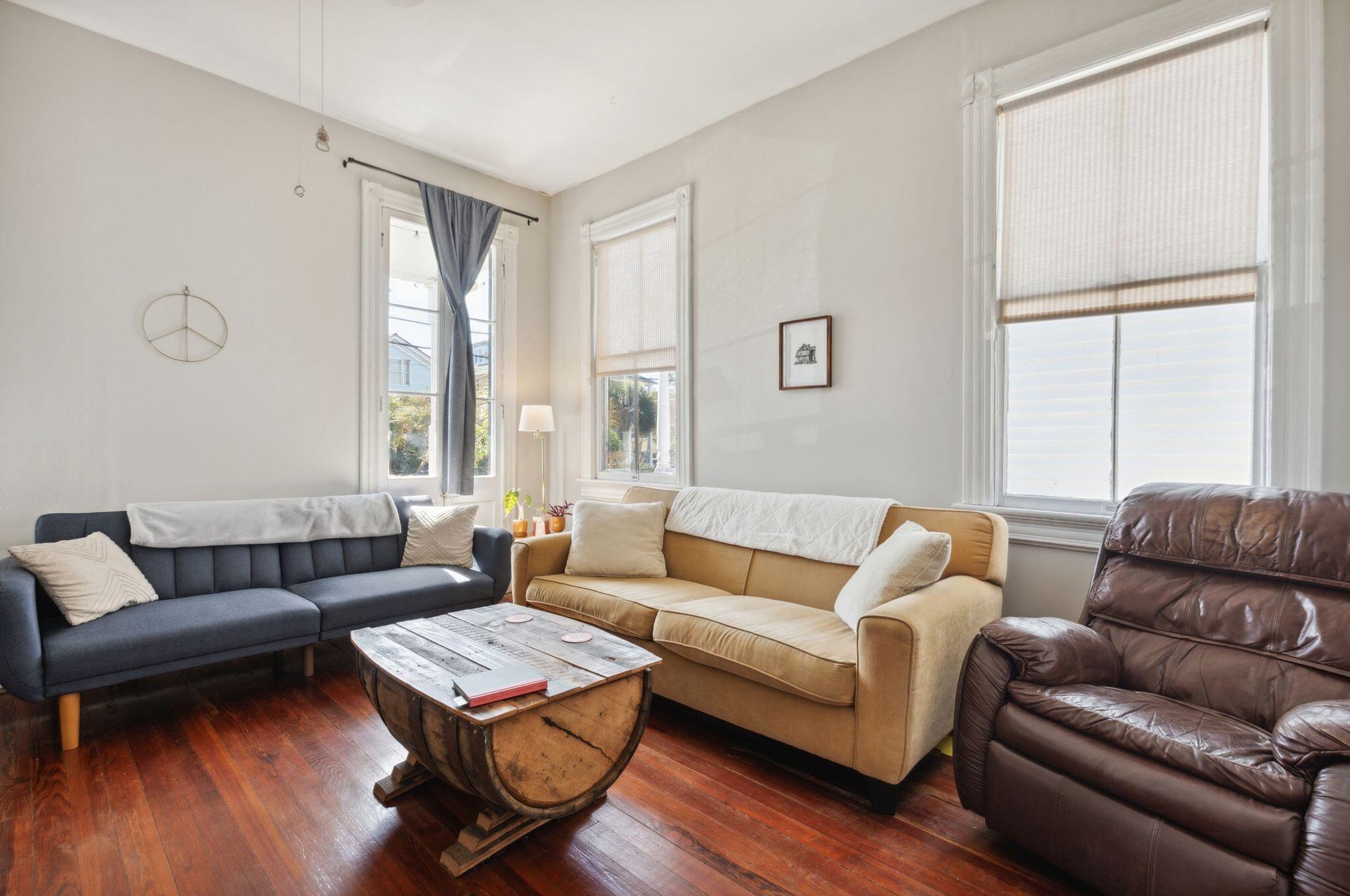 318 Sumter St, Charleston SC 29403-4612 exterior