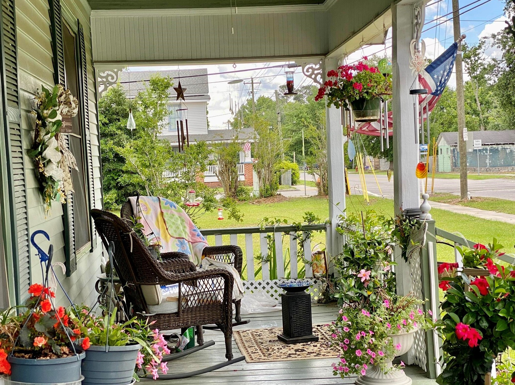 32 W Pine St, Varnville, SC 29944