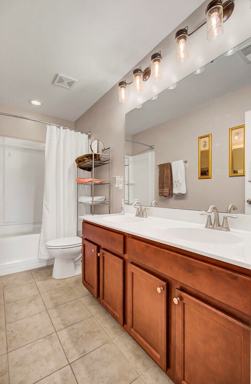 202 Lab Ct, Moncks Corner SC  29461 exterior