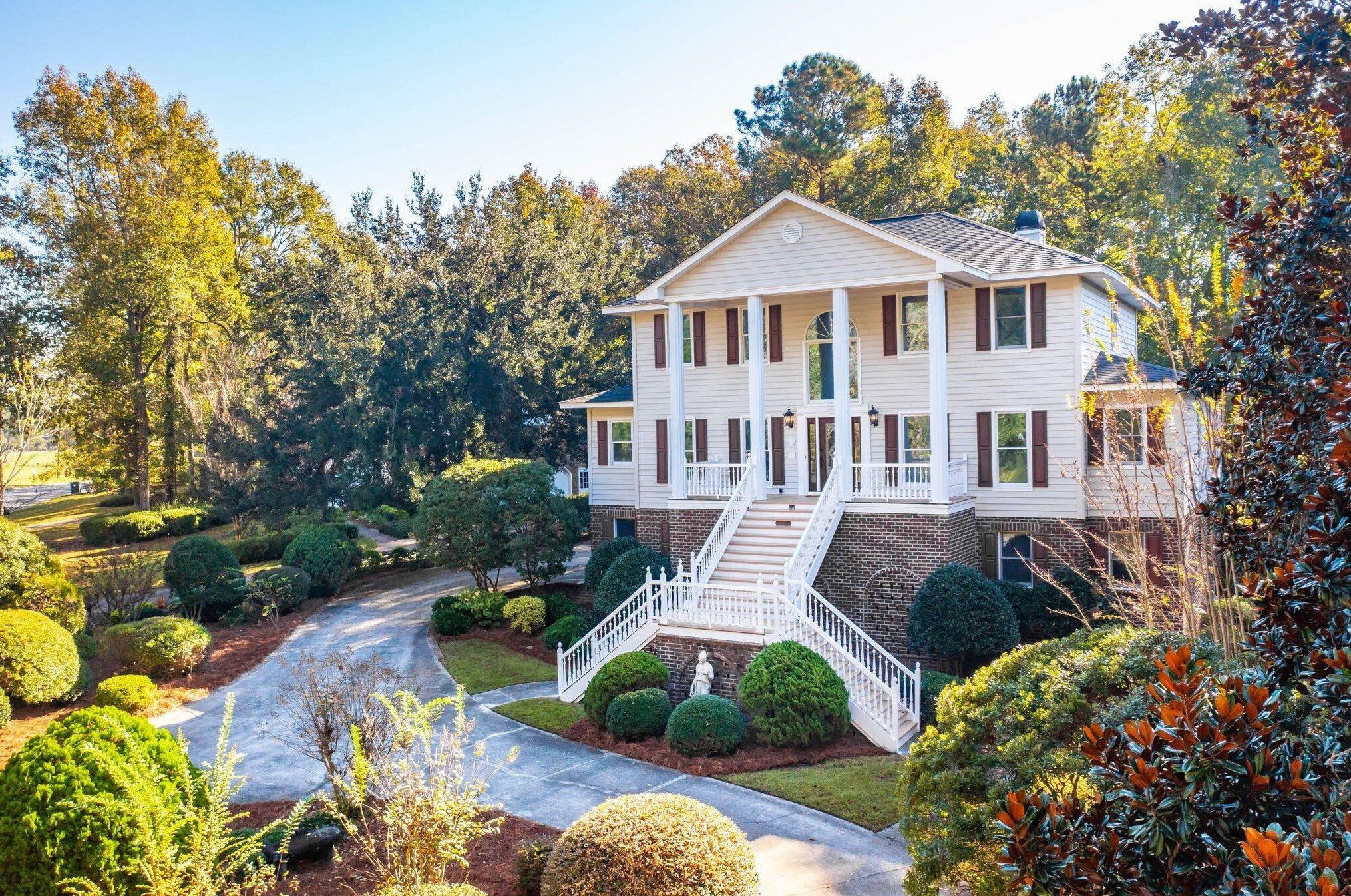8666 Fairway Wood Dr, Charleston SC  29420-7420 exterior
