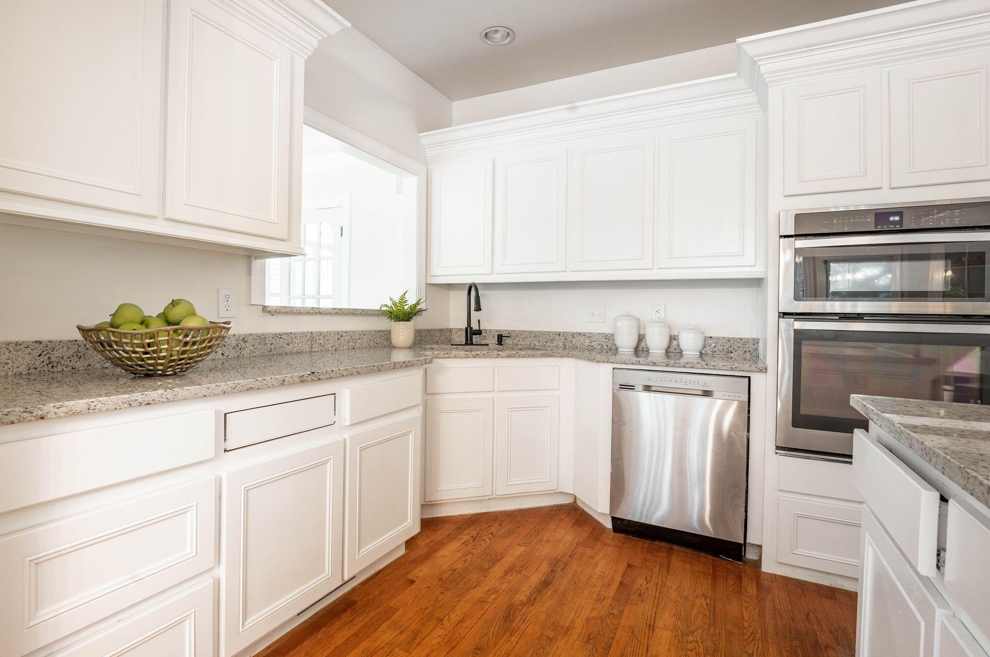 8666 Fairway Wood Dr, Charleston SC  29420-7420 exterior