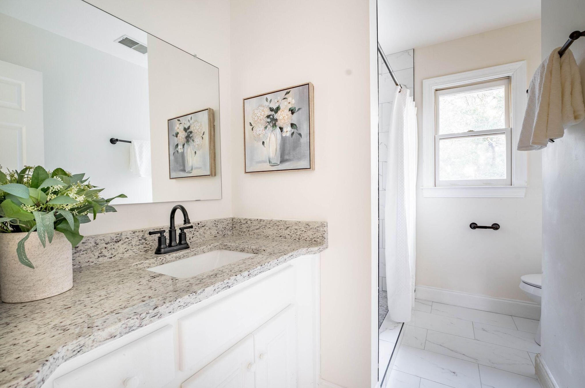 8666 Fairway Wood Dr, Charleston SC  29420-7420 exterior