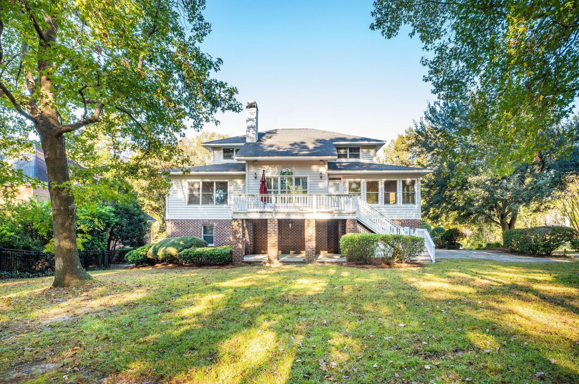 8666 Fairway Wood Dr, Charleston SC  29420-7420 exterior