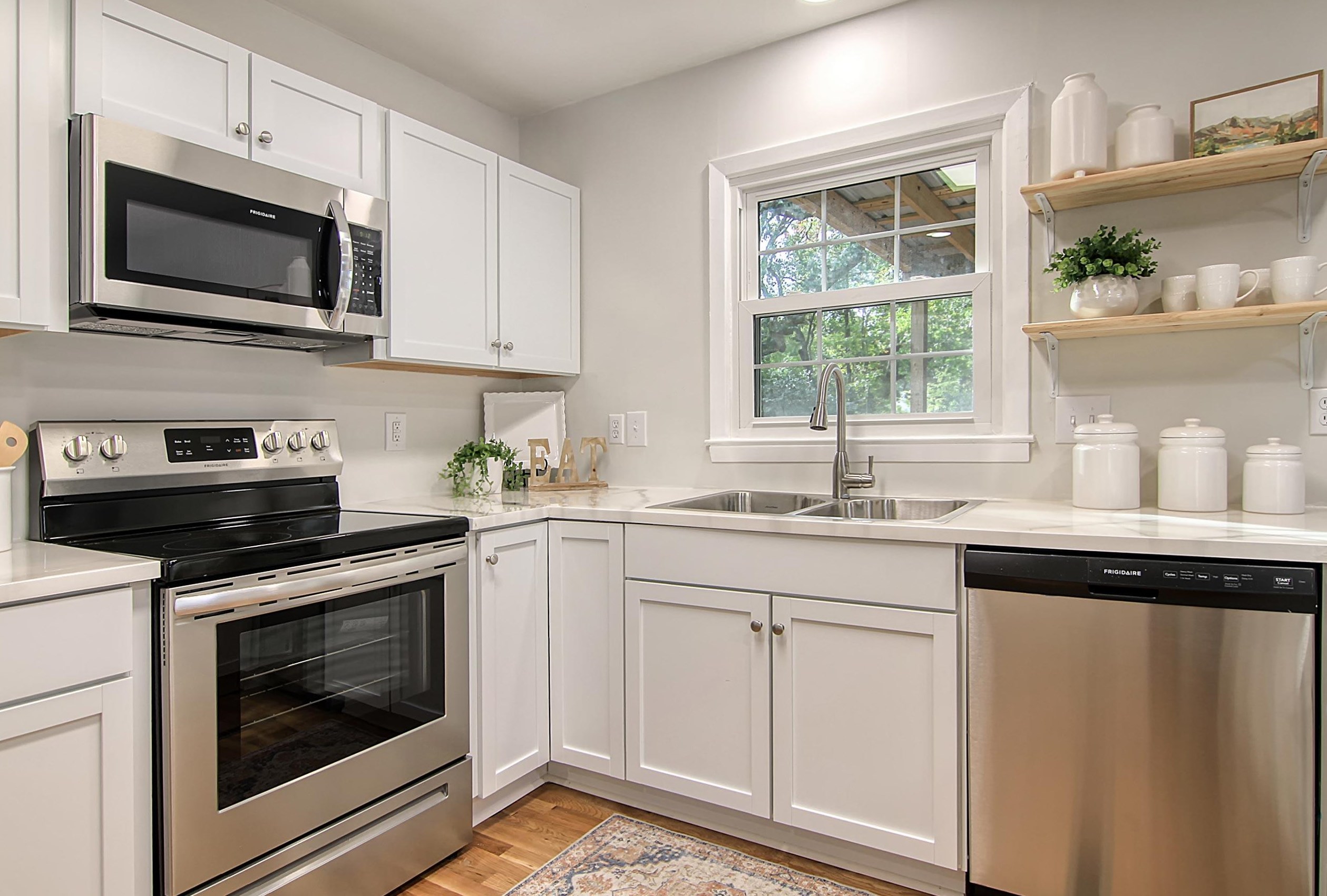 2471 Lantern St, Charleston SC  29414-4819 exterior