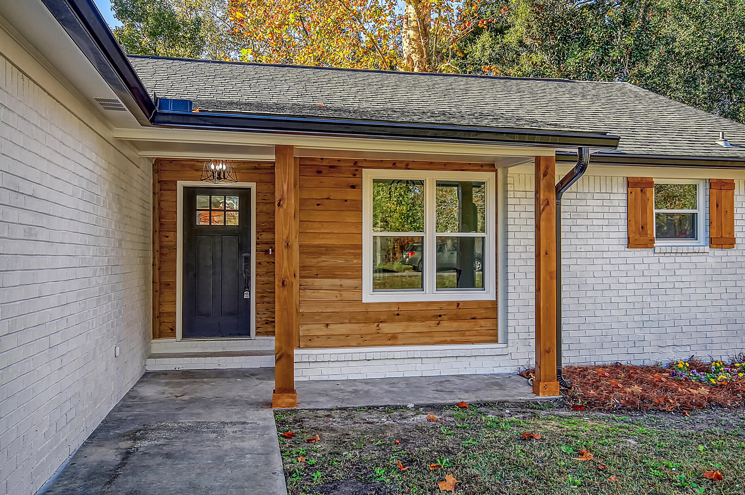 430 Delmont Dr, Charleston, SC 29445-3609