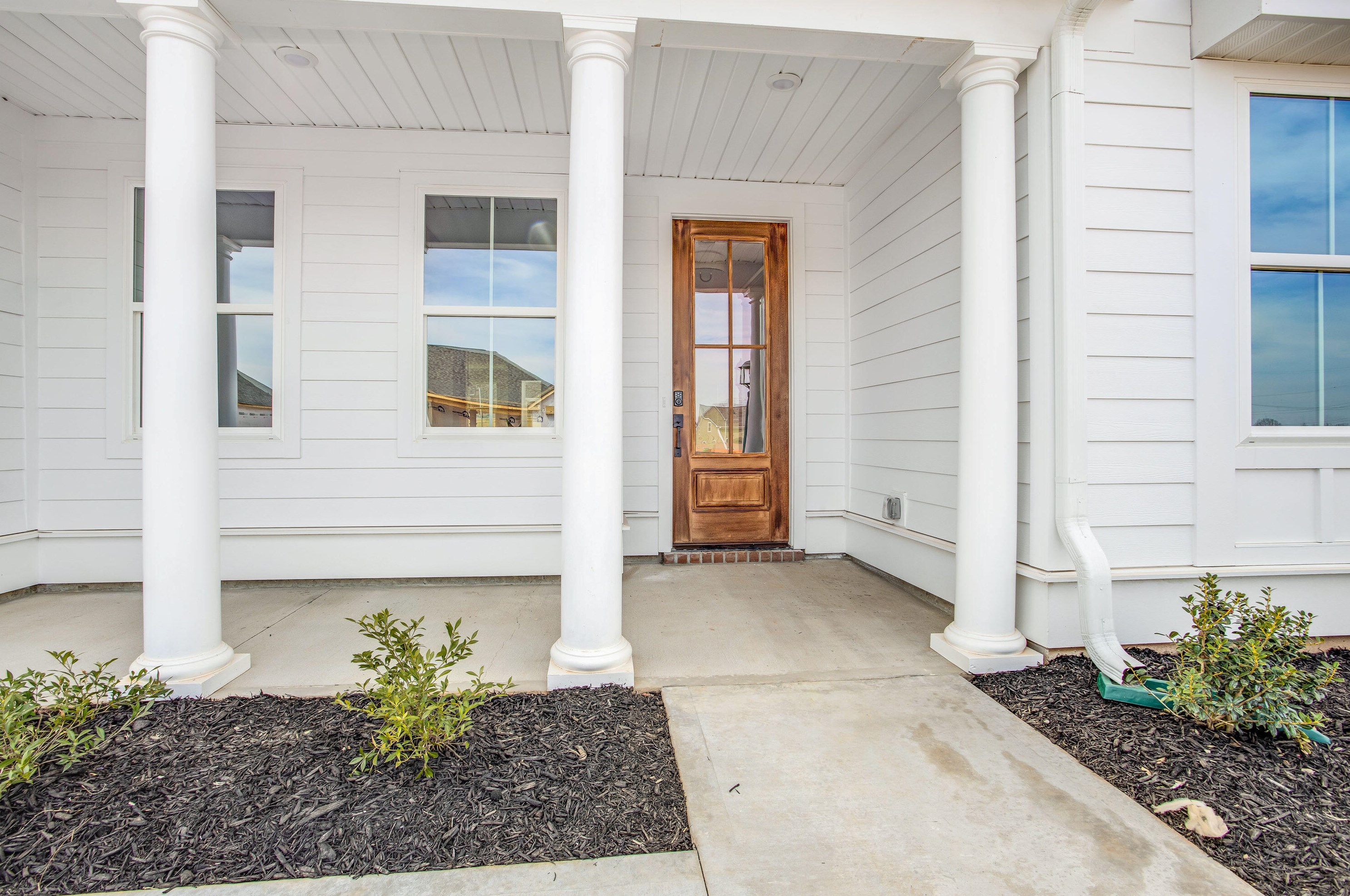 719 Hodge Rd, Summerville, SC 29483-4639