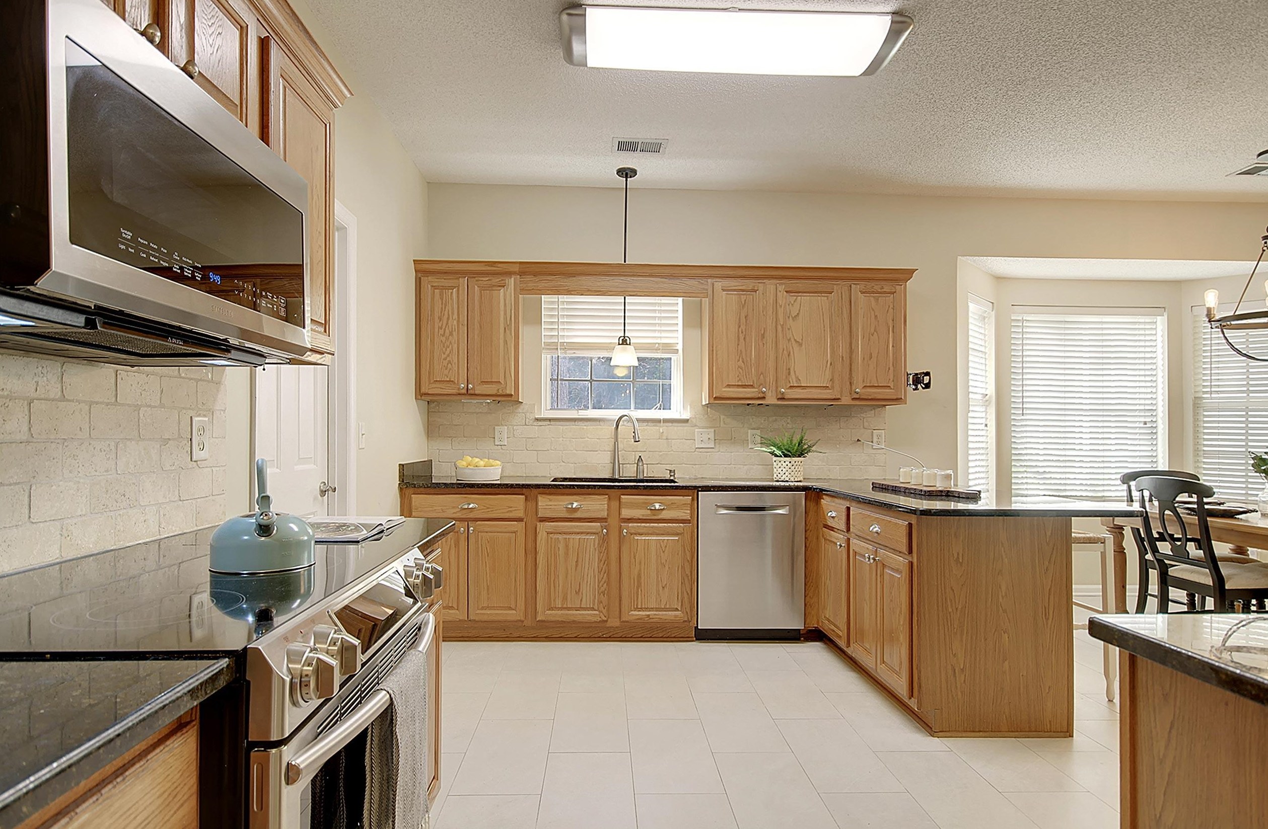 111 Chatfield Cir, Charleston SC 29445-7064 exterior