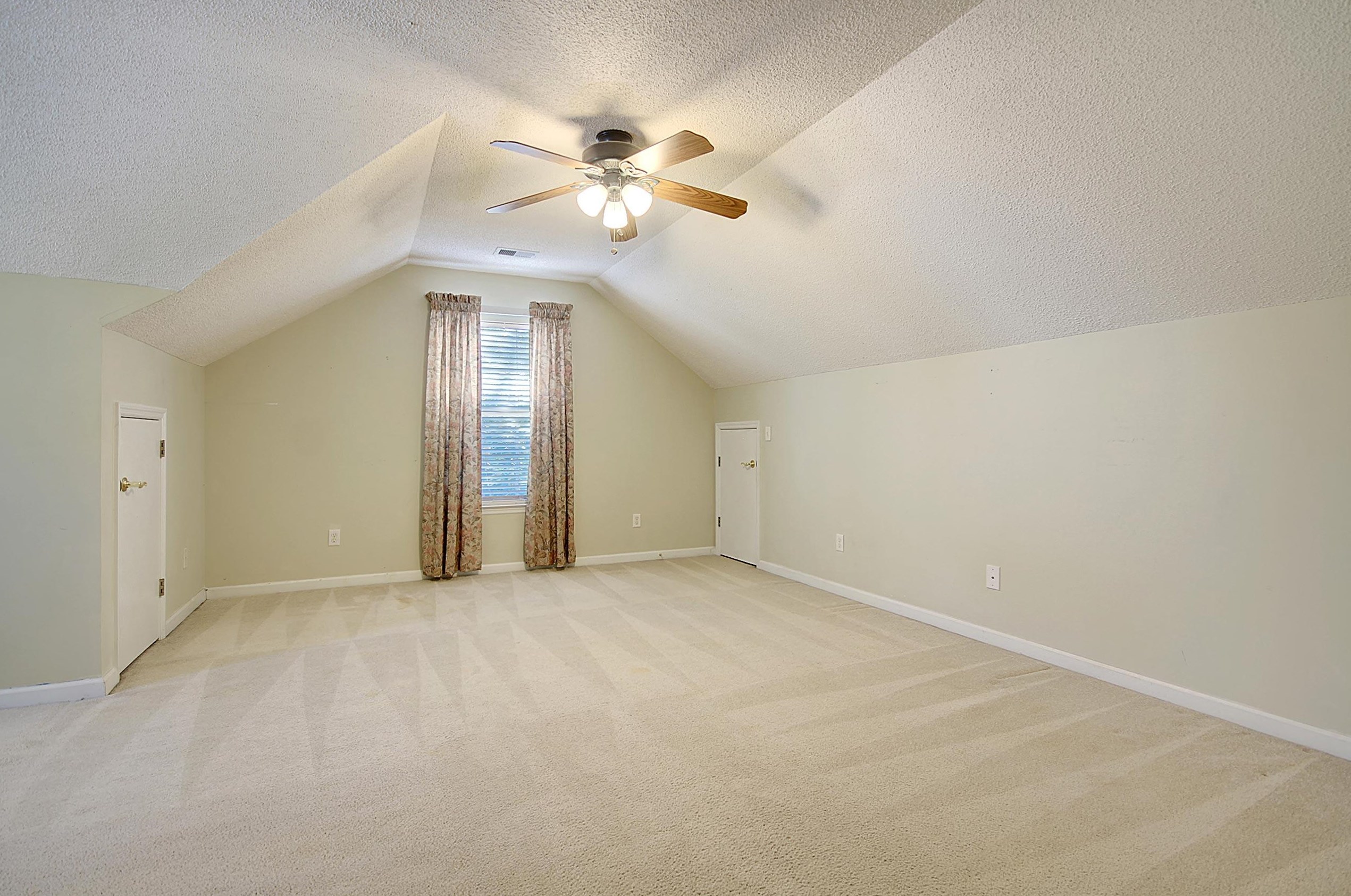 111 Chatfield Cir, Charleston SC 29445-7064 exterior