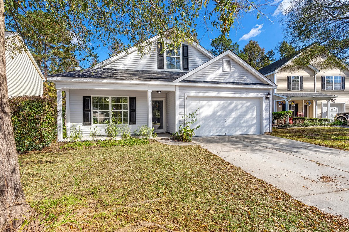 133 Hammerbeck Rd, Summerville, SC 29483-8347