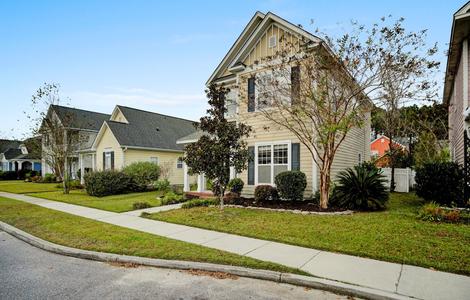 108 Foxglove Ave, Summerville, SC 29483-5571