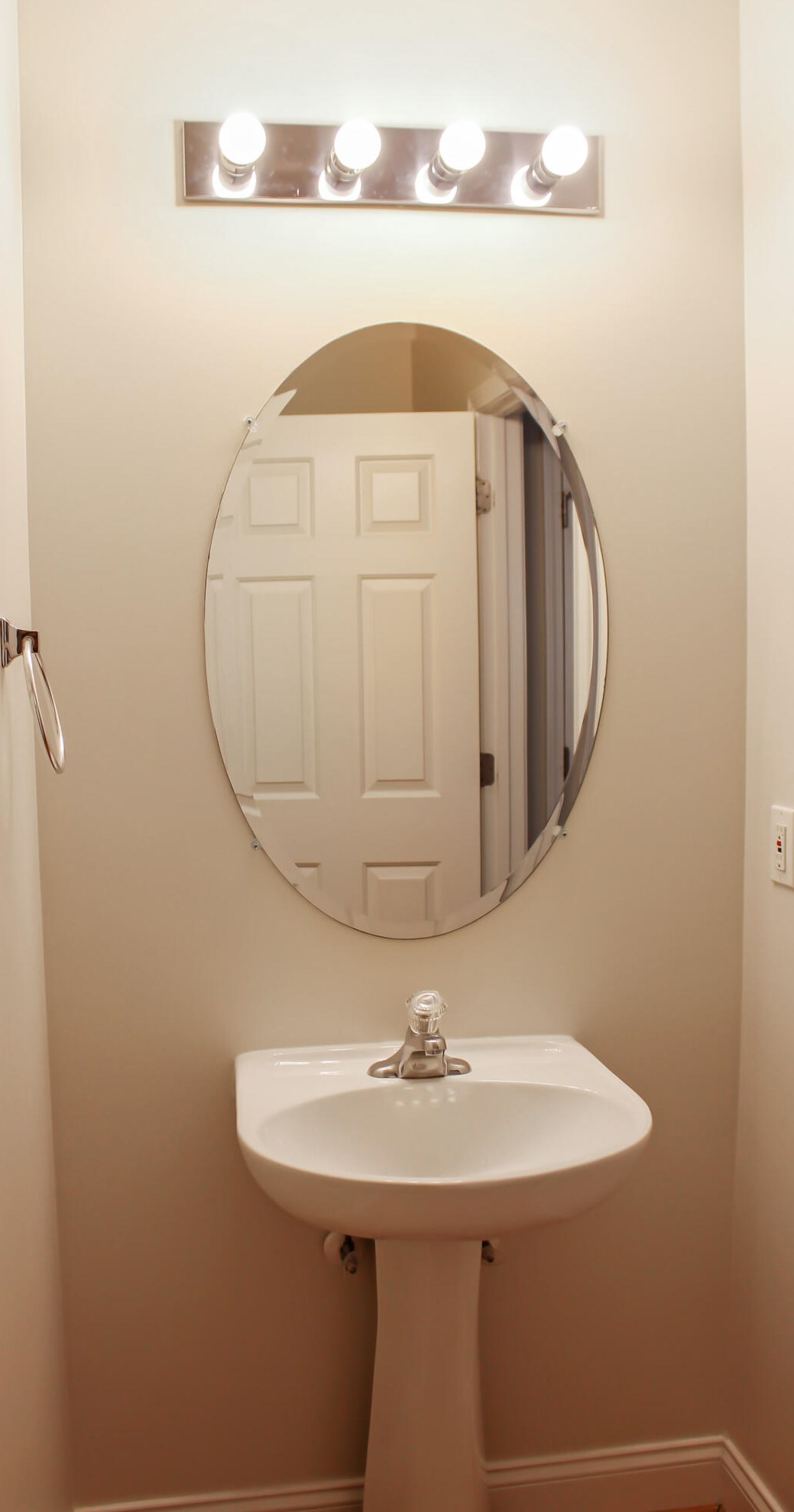 4159 Perrine St, Charleston SC  29414-6076 exterior