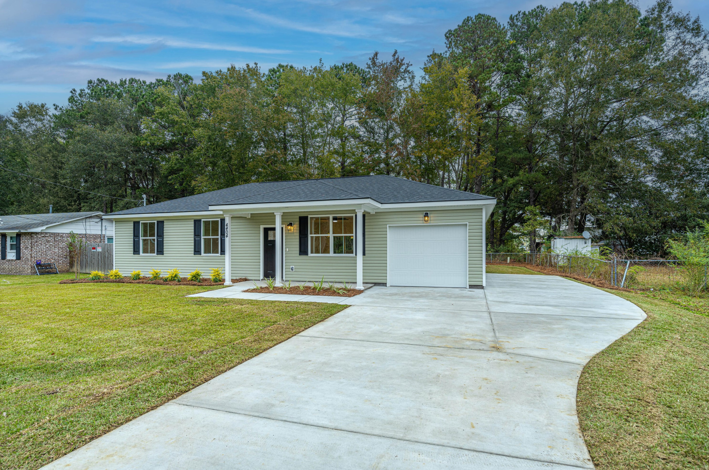4404 Clovewood St, Ladson, SC 29456