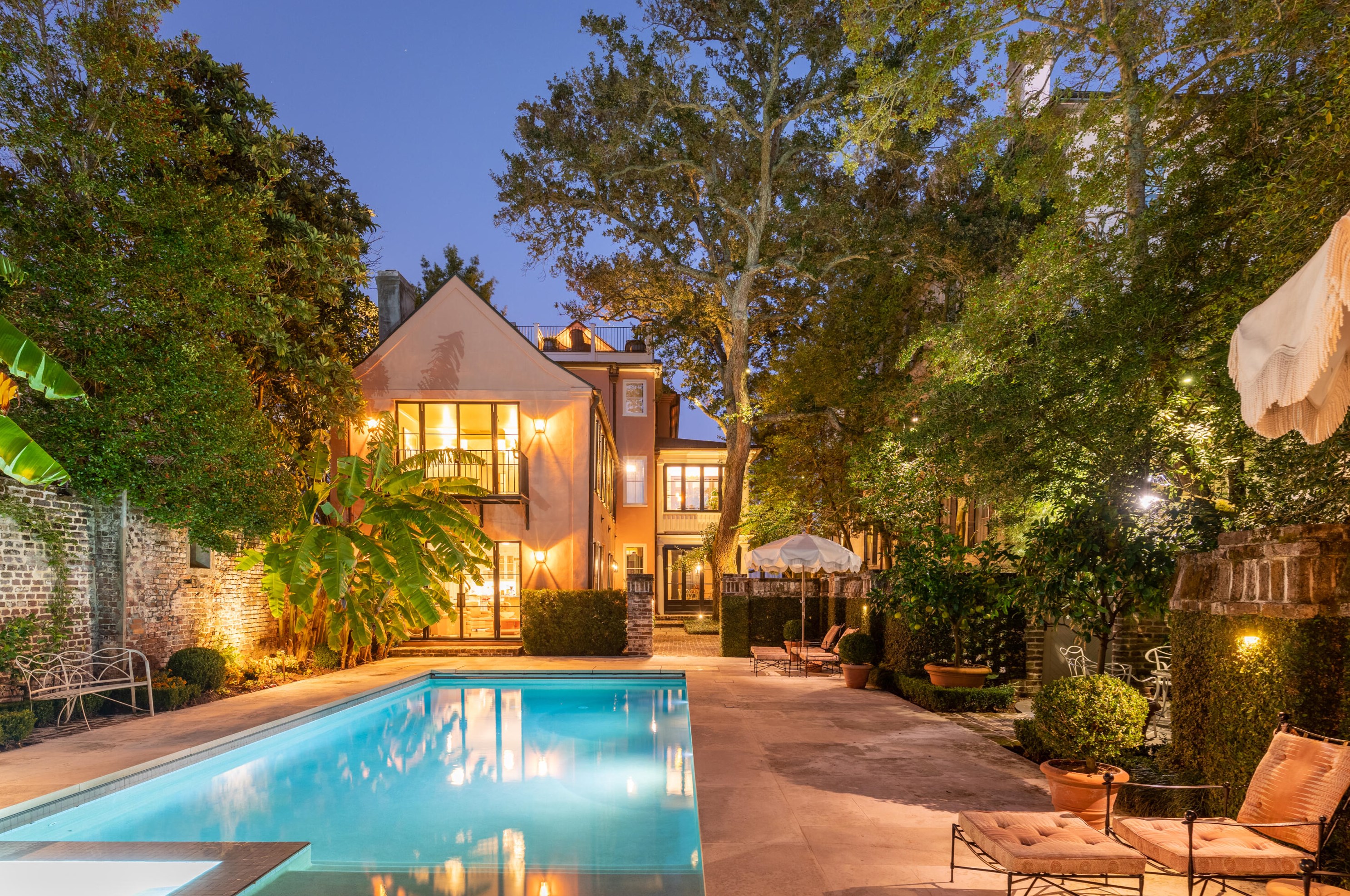 47 Bay St, Charleston, SC 29401-2546
