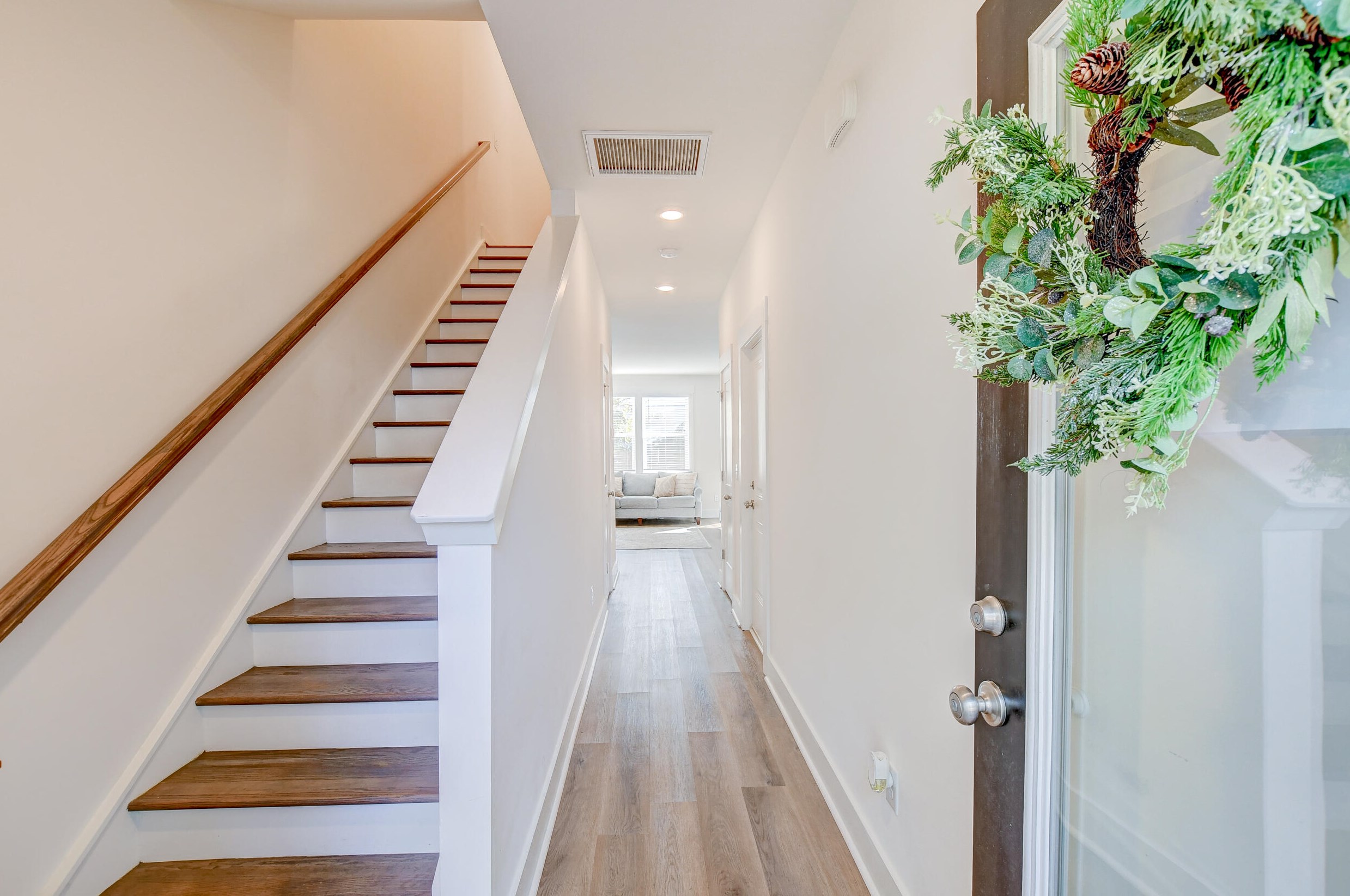 1549 Evergreen St, Charleston, SC 29407-6649