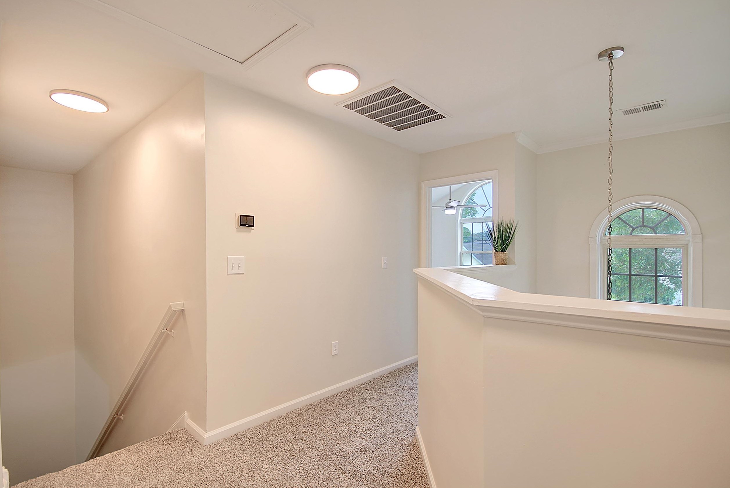 1432 Water Edge Dr, Charleston SC 29492-8012 exterior