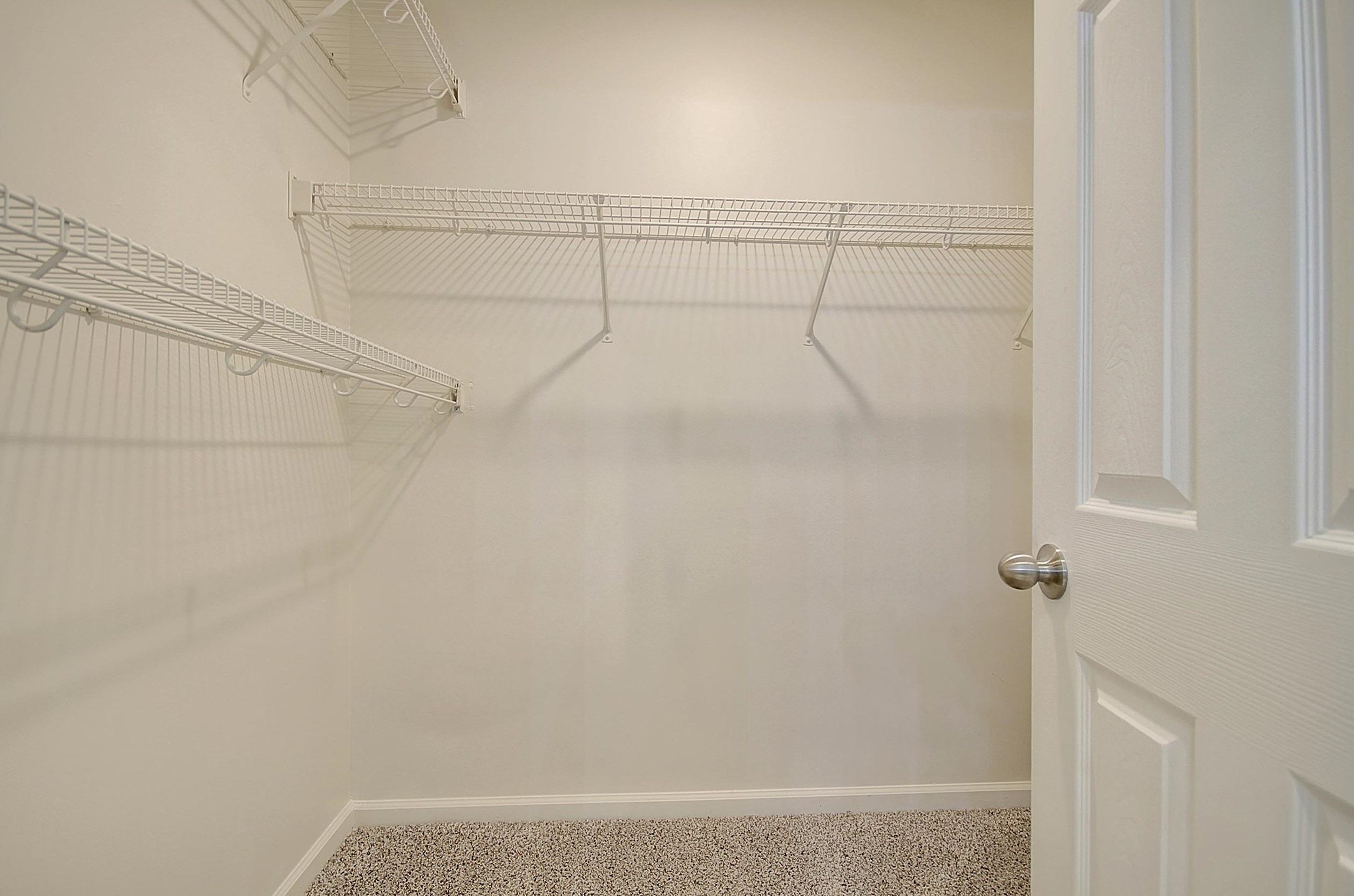 1432 Water Edge Dr, Charleston SC 29492-8012 exterior