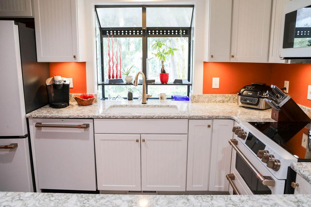 407 Sea Cloud Cir, Edisto SC  29438-3645 exterior