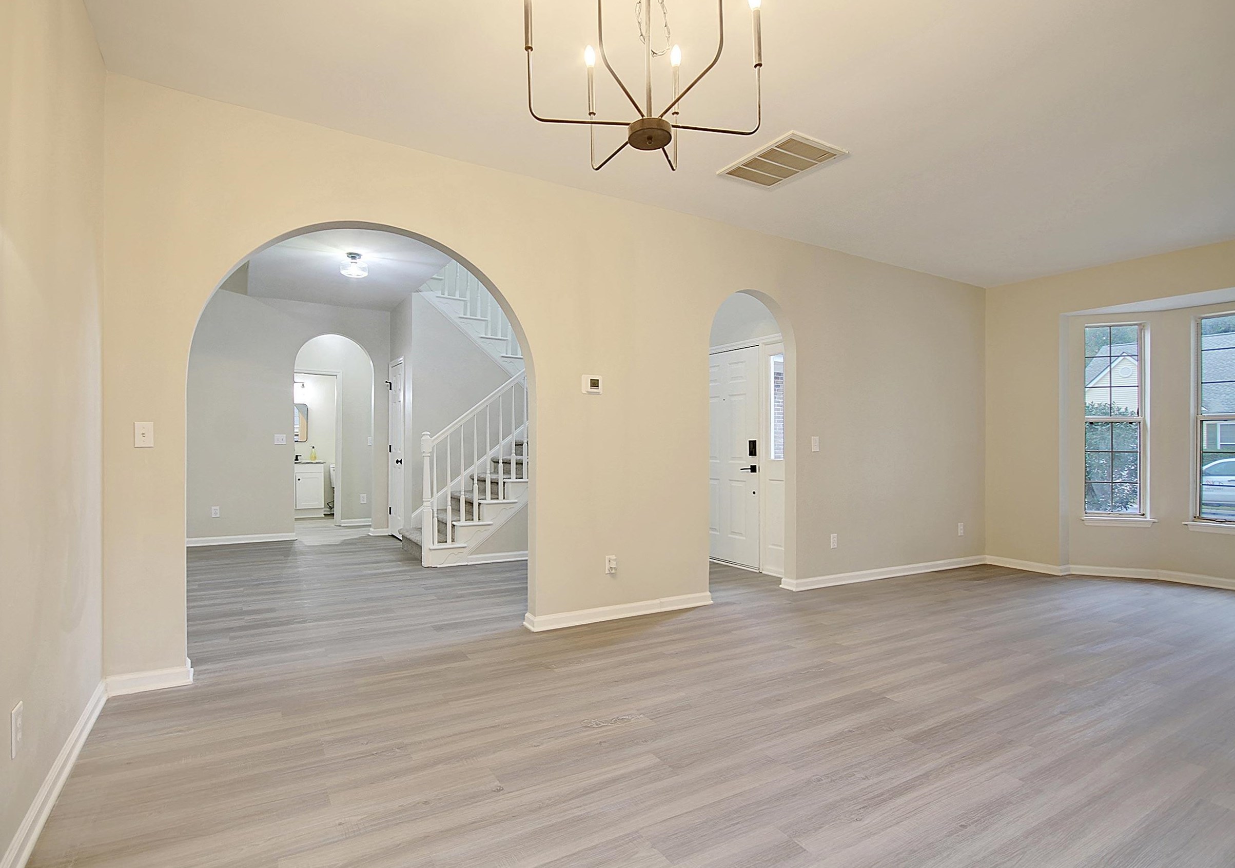 8528 Falling Leaf Ln, Charleston SC  29420-6852 exterior