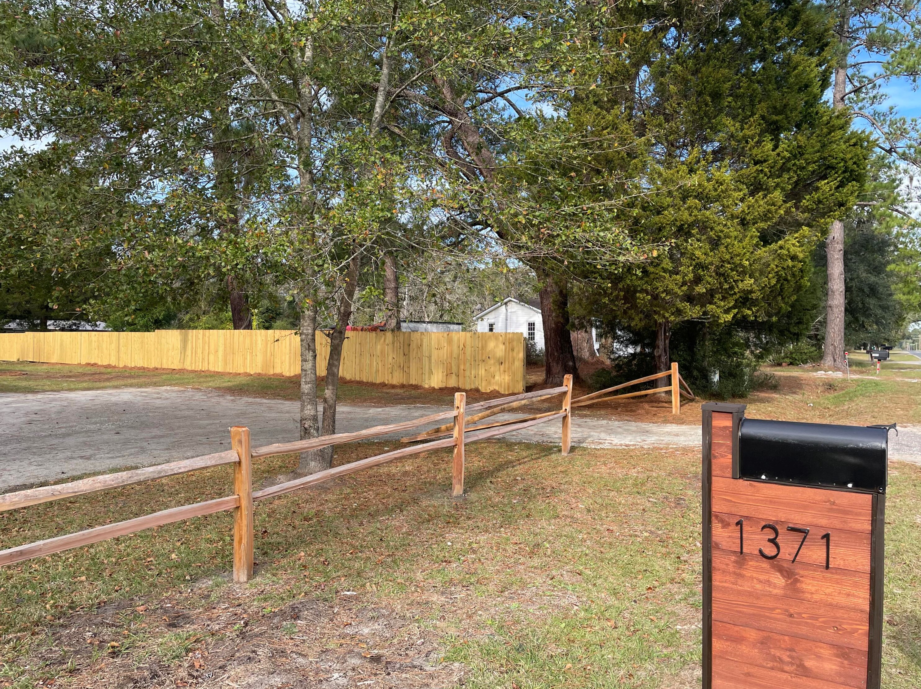 1371 Mount Carmel Rd, Walterboro SC  29488-6309 exterior