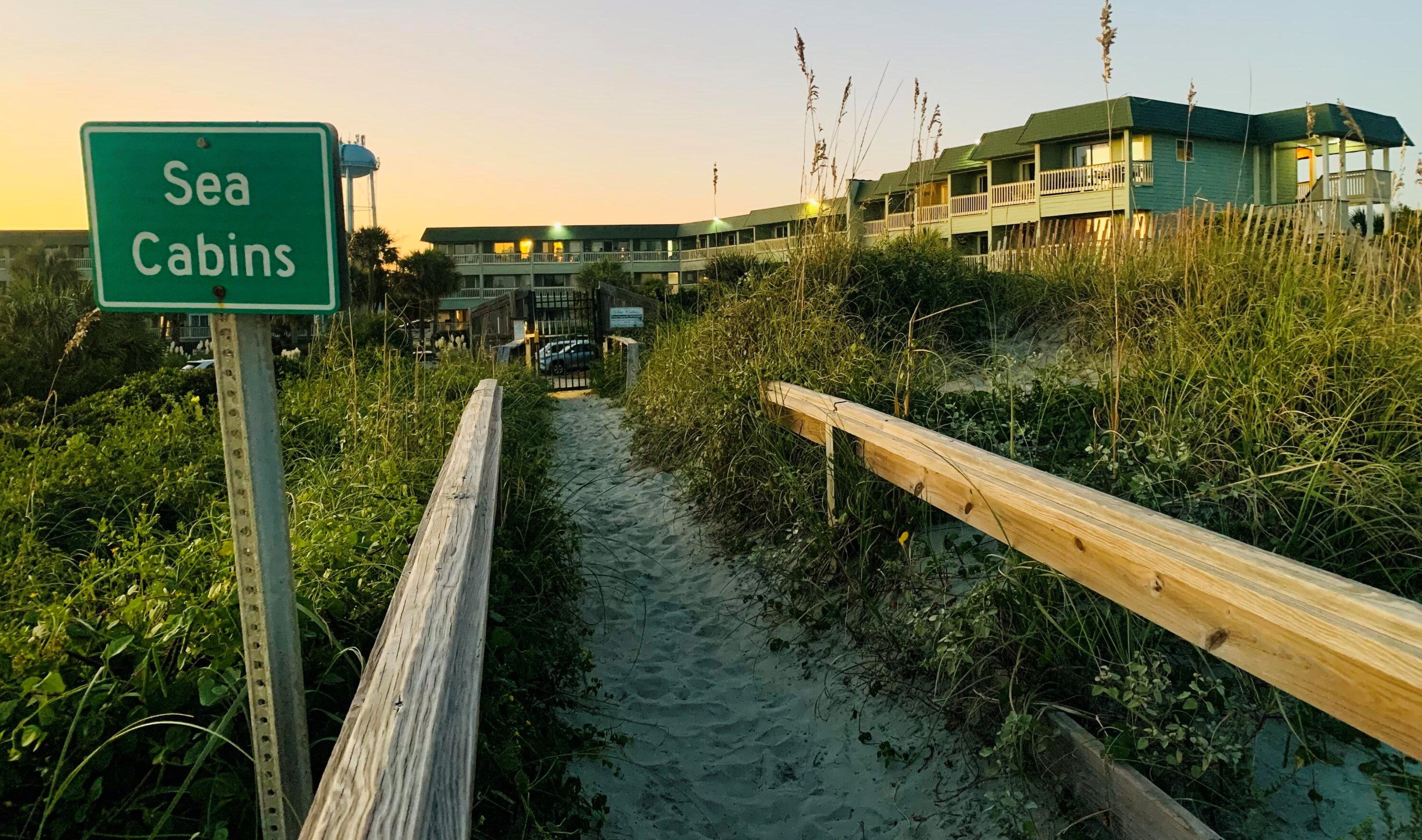 1300 Ocean Blvd # 105, Isle of Palms, SC