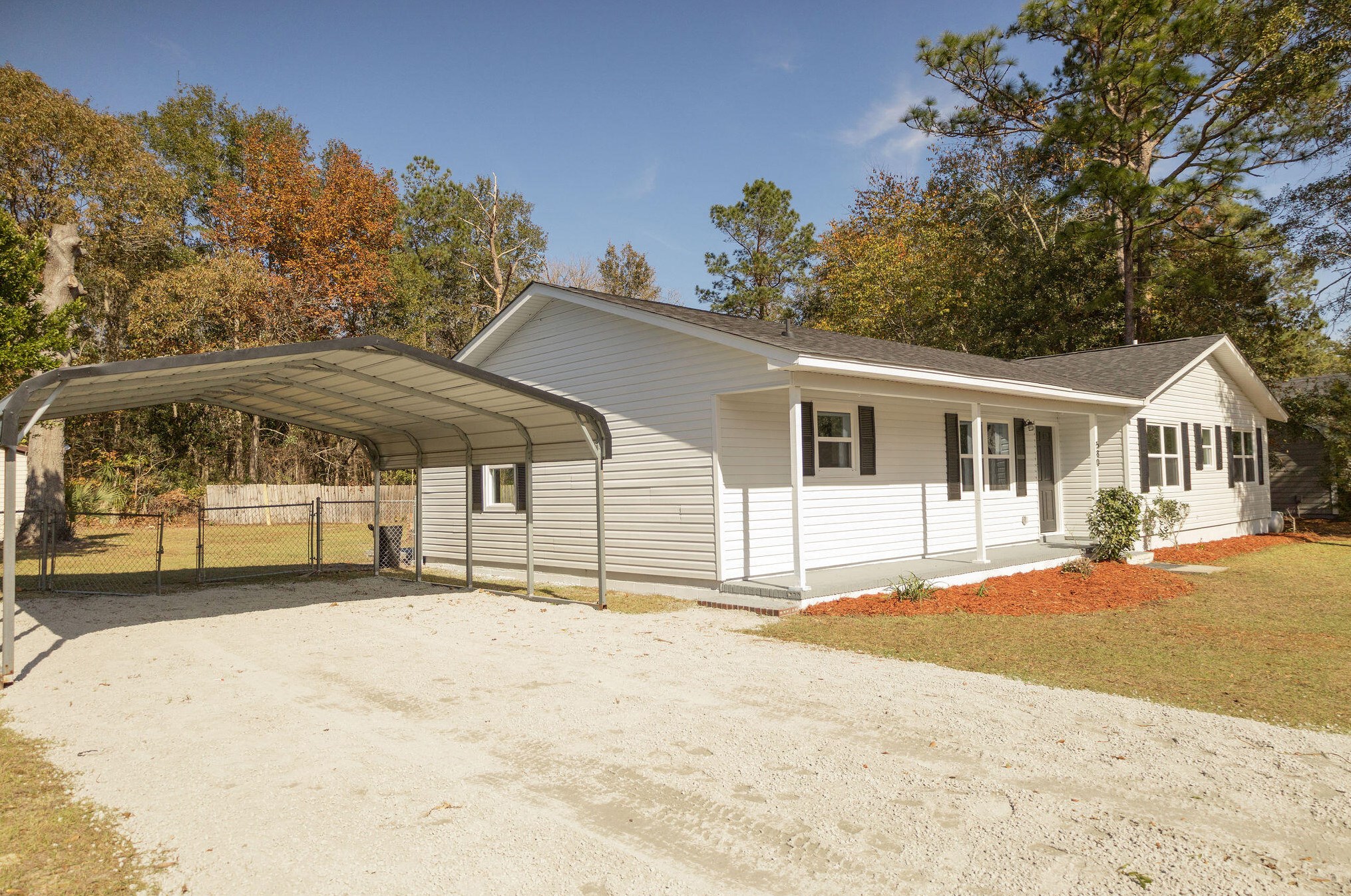 580 Estates Dr, Walterboro, SC 29488