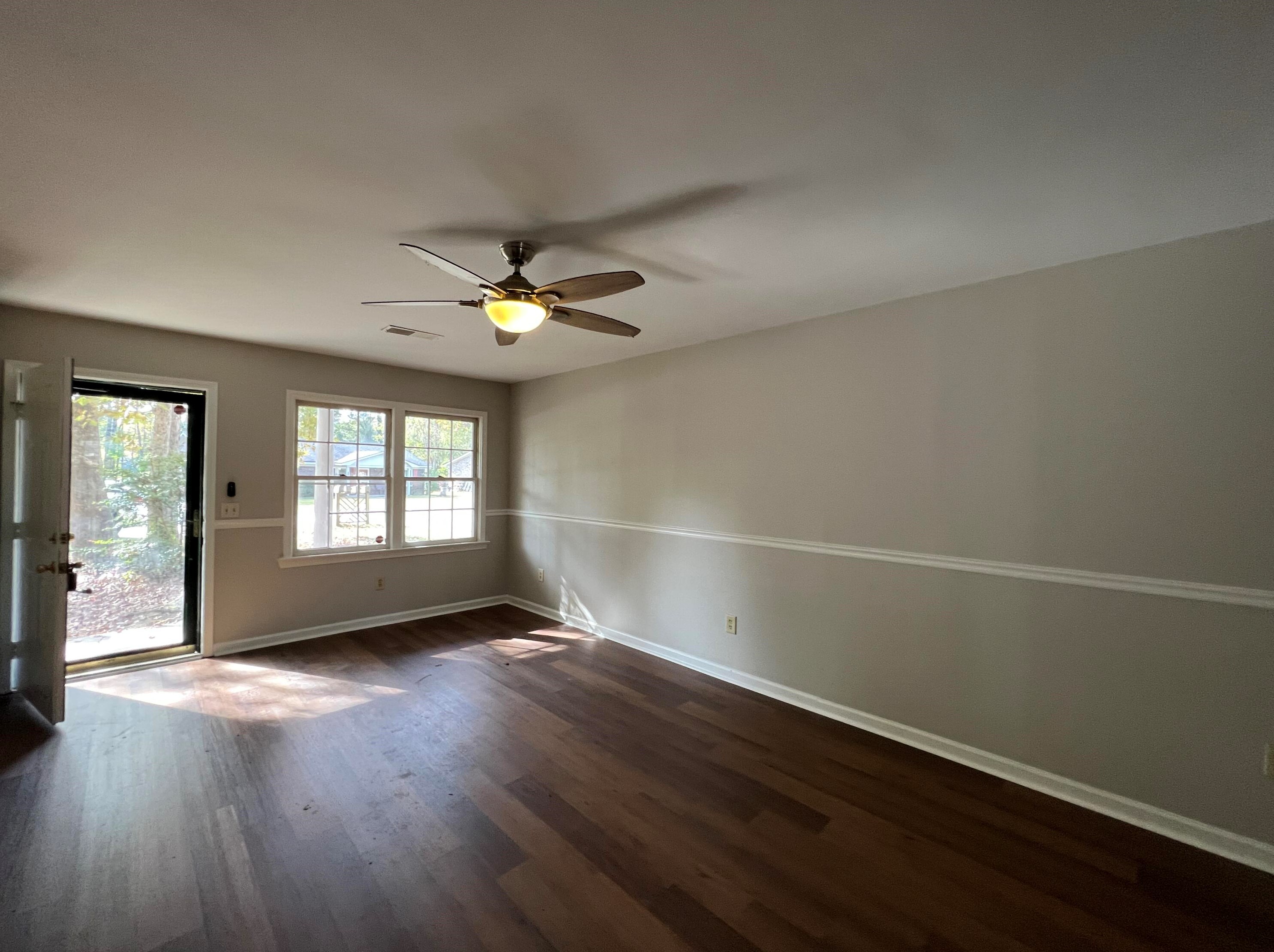 107 Wendy Way #b, Summerville, SC 29485