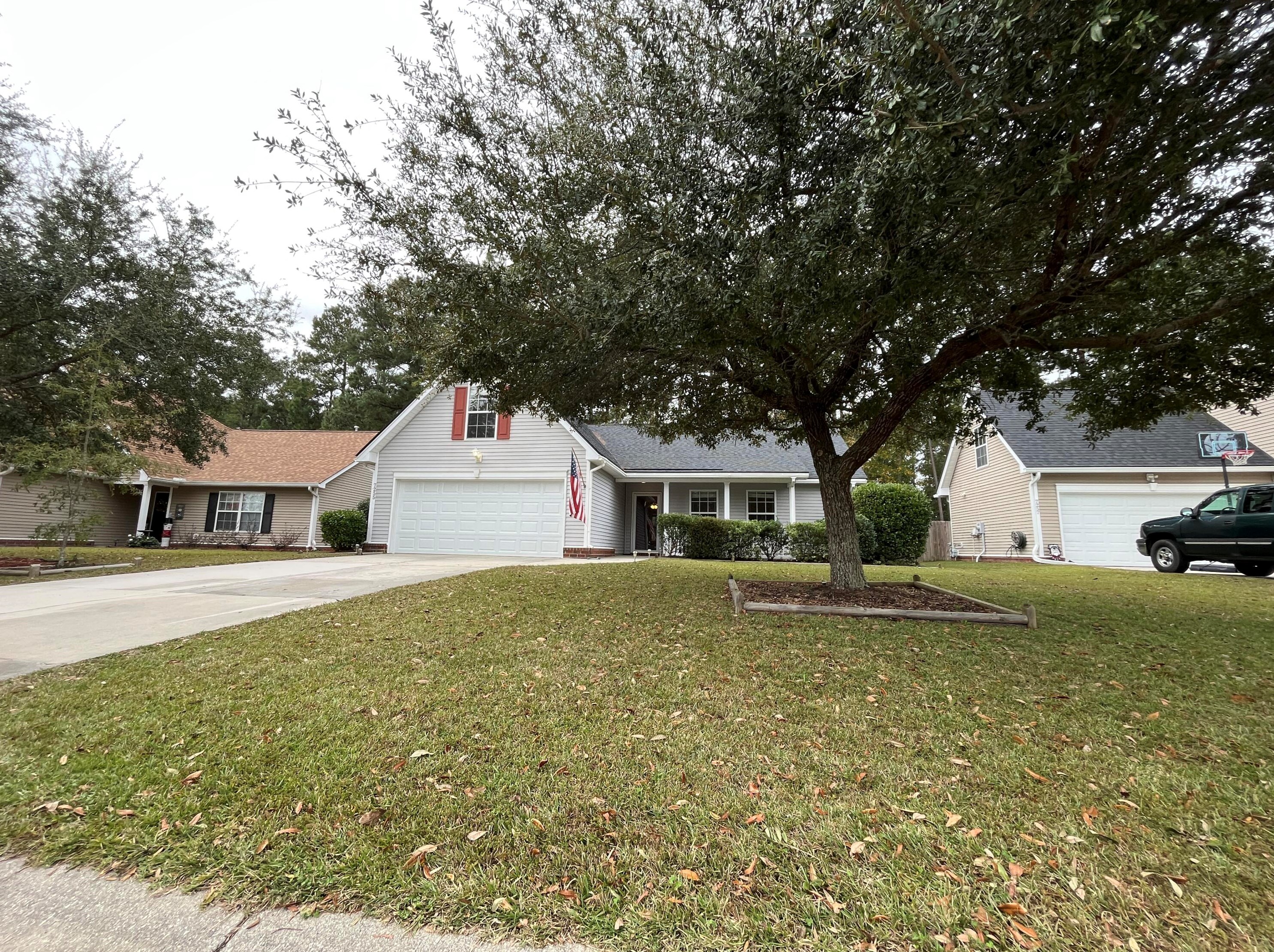 7255 Sweet Grass Blvd, Charleston, SC 29410
