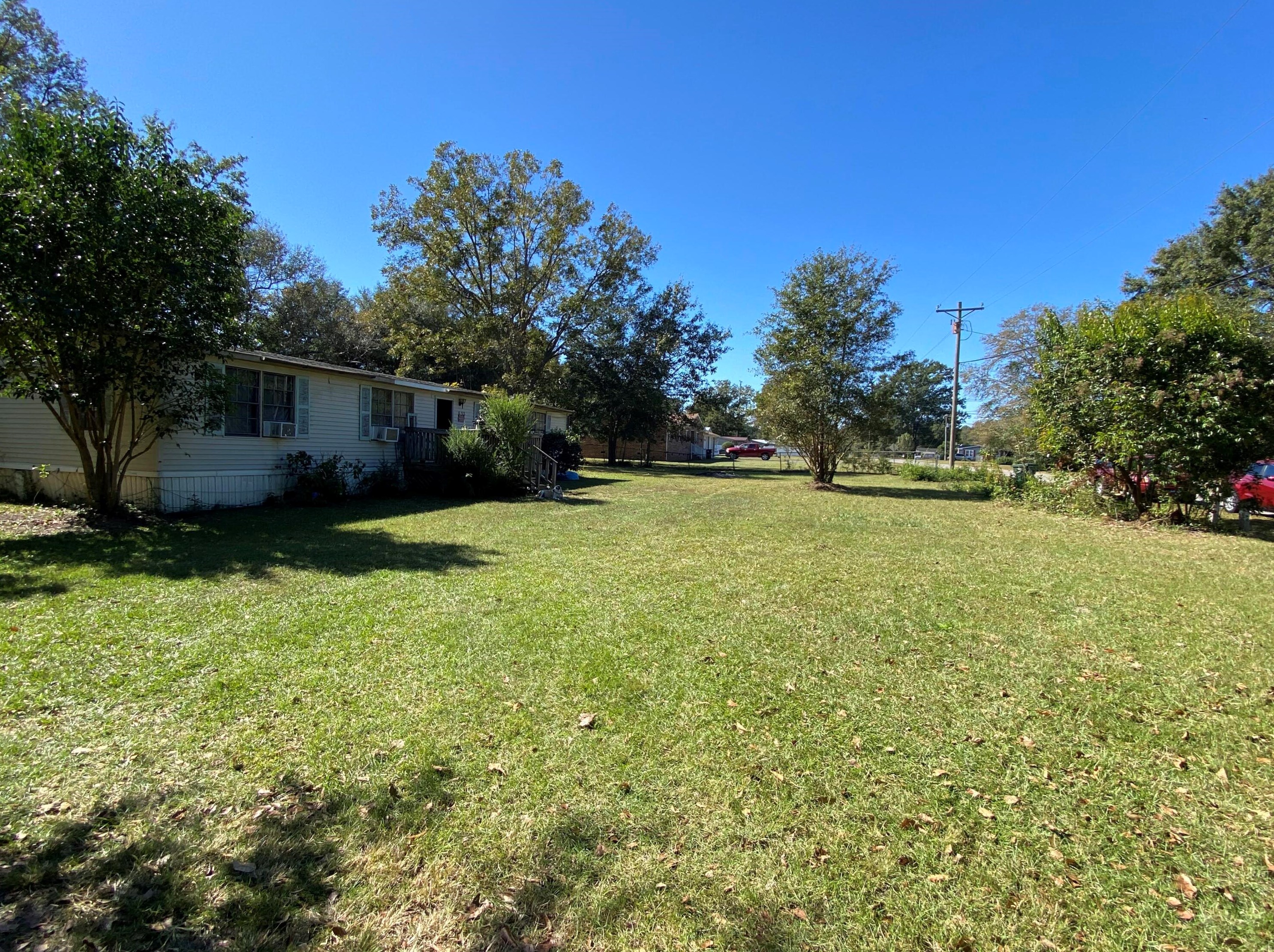 653 Bryan Dr, Moncks Corner, SC 29461
