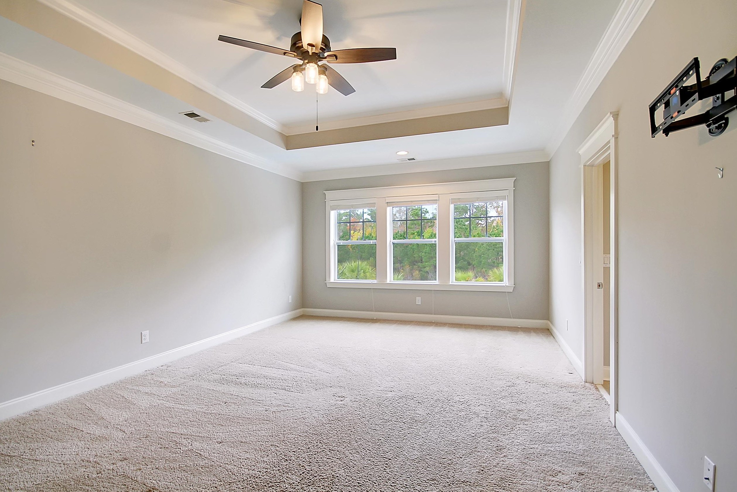 3684 Maidstone Dr, Mount Pleasant SC  29466-7506 exterior
