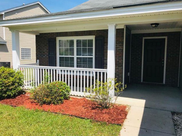 318 Deep River Rd, Summerville, SC 29483
