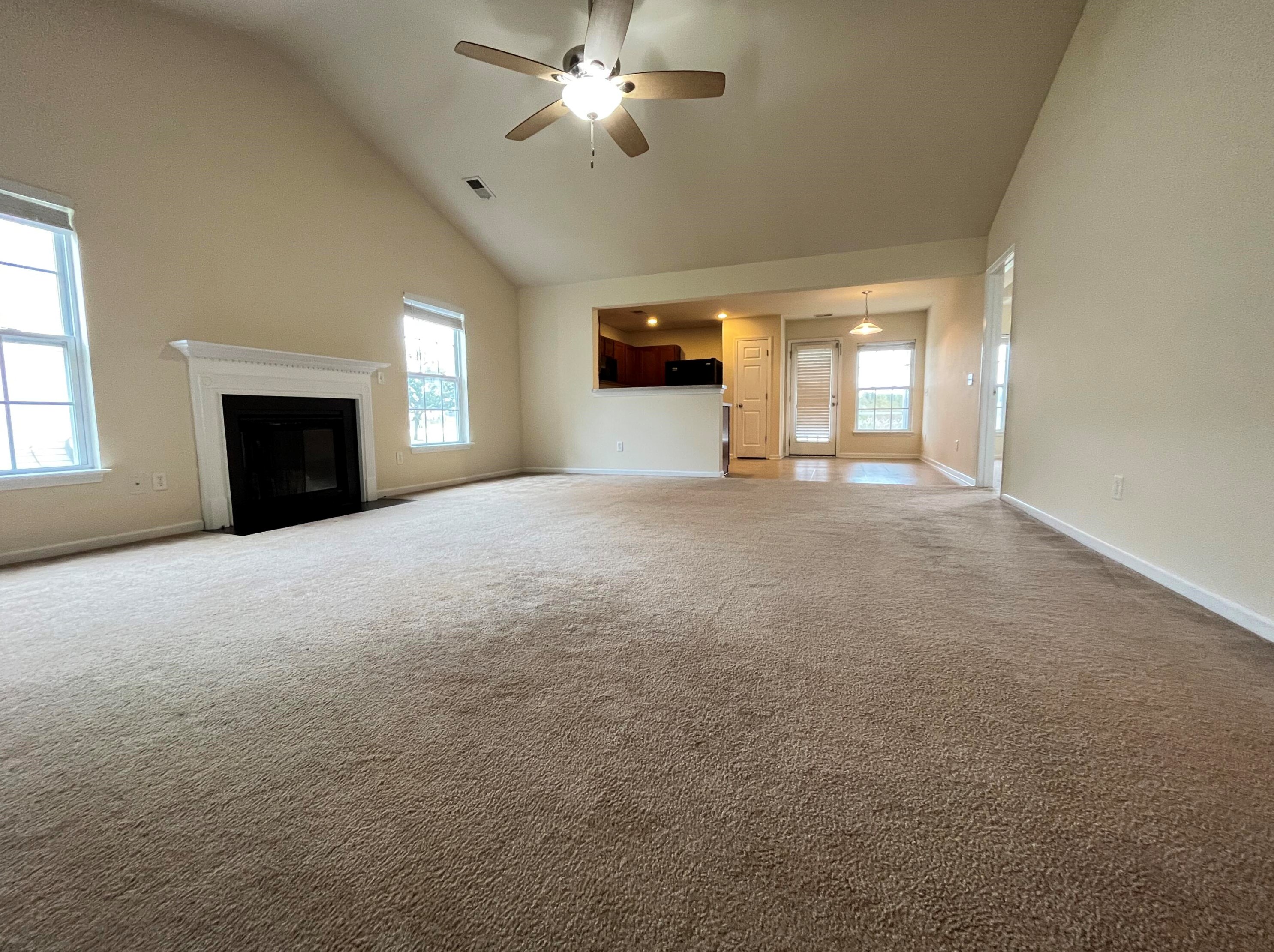318 Deep River Rd, Summerville SC  29483-5381 exterior