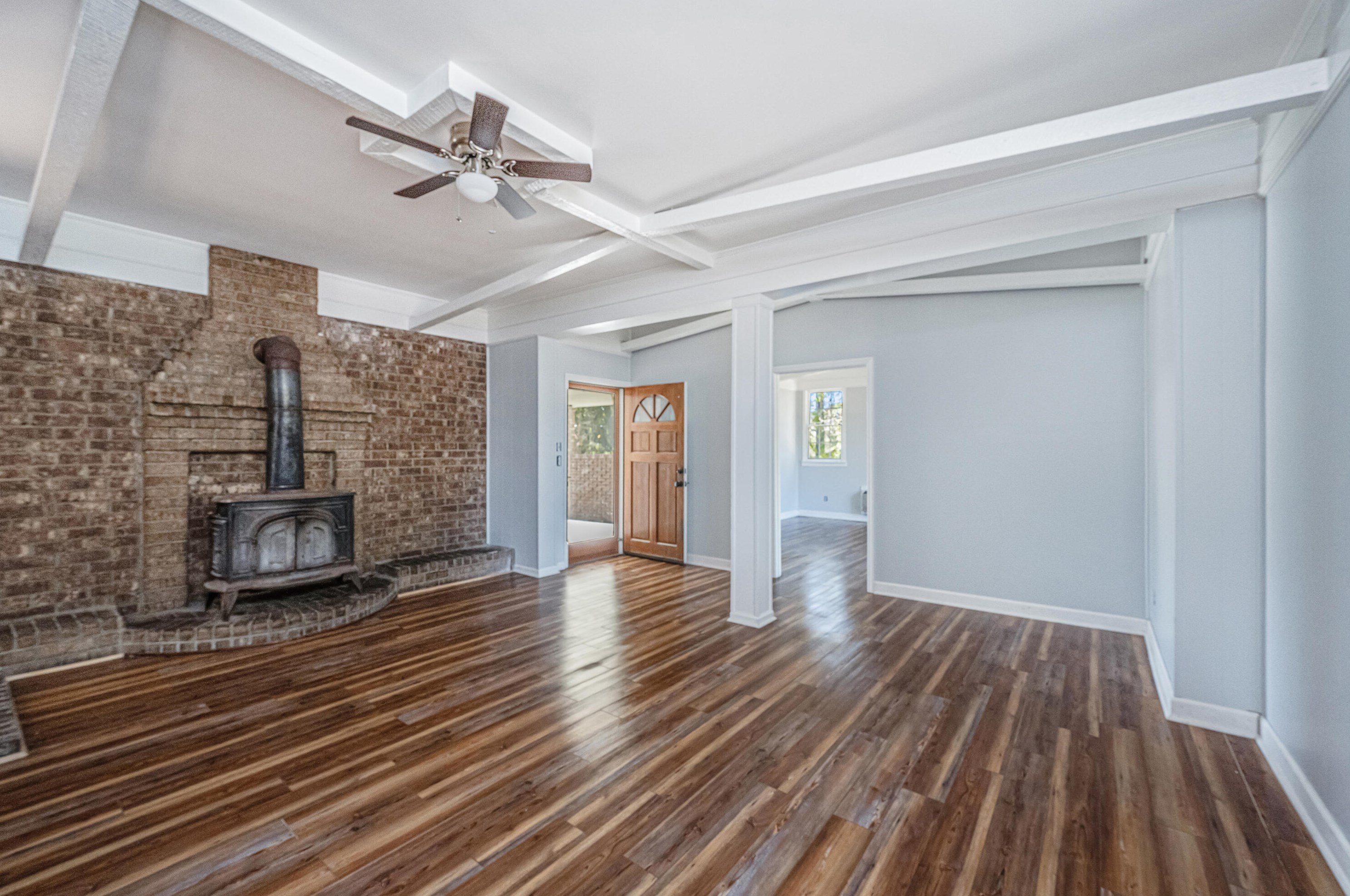 273 Wade Hampton Ave, Walterboro SC  29488-7213 exterior
