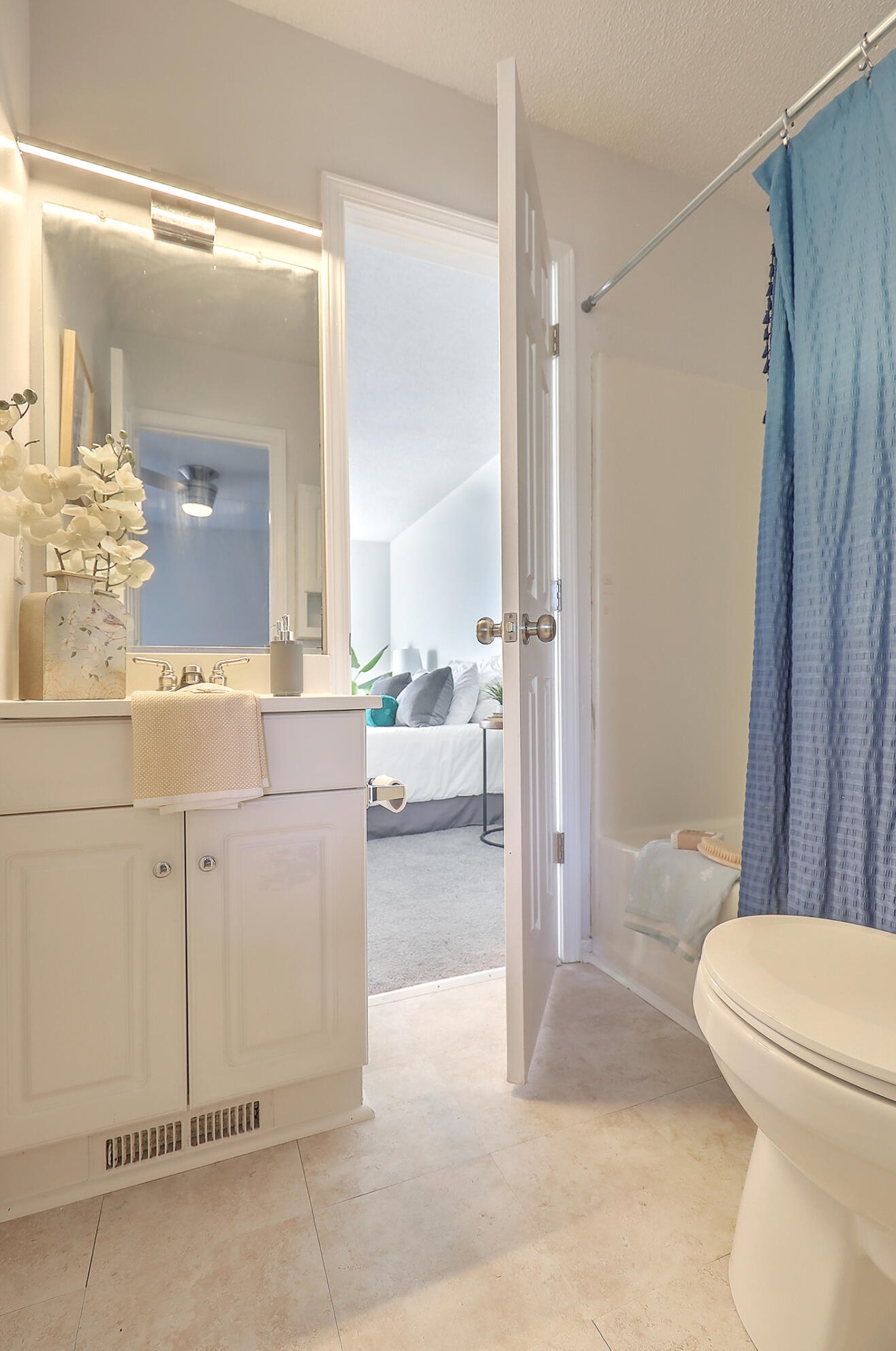 6244 Lucille Dr, Charleston SC  29406-4874 exterior