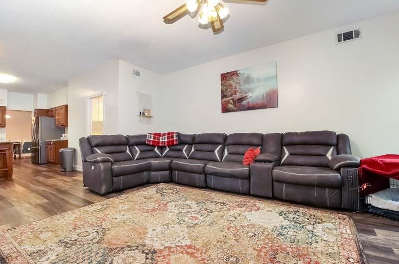 118 Essex Dr, Summerville SC  29485-5001 exterior