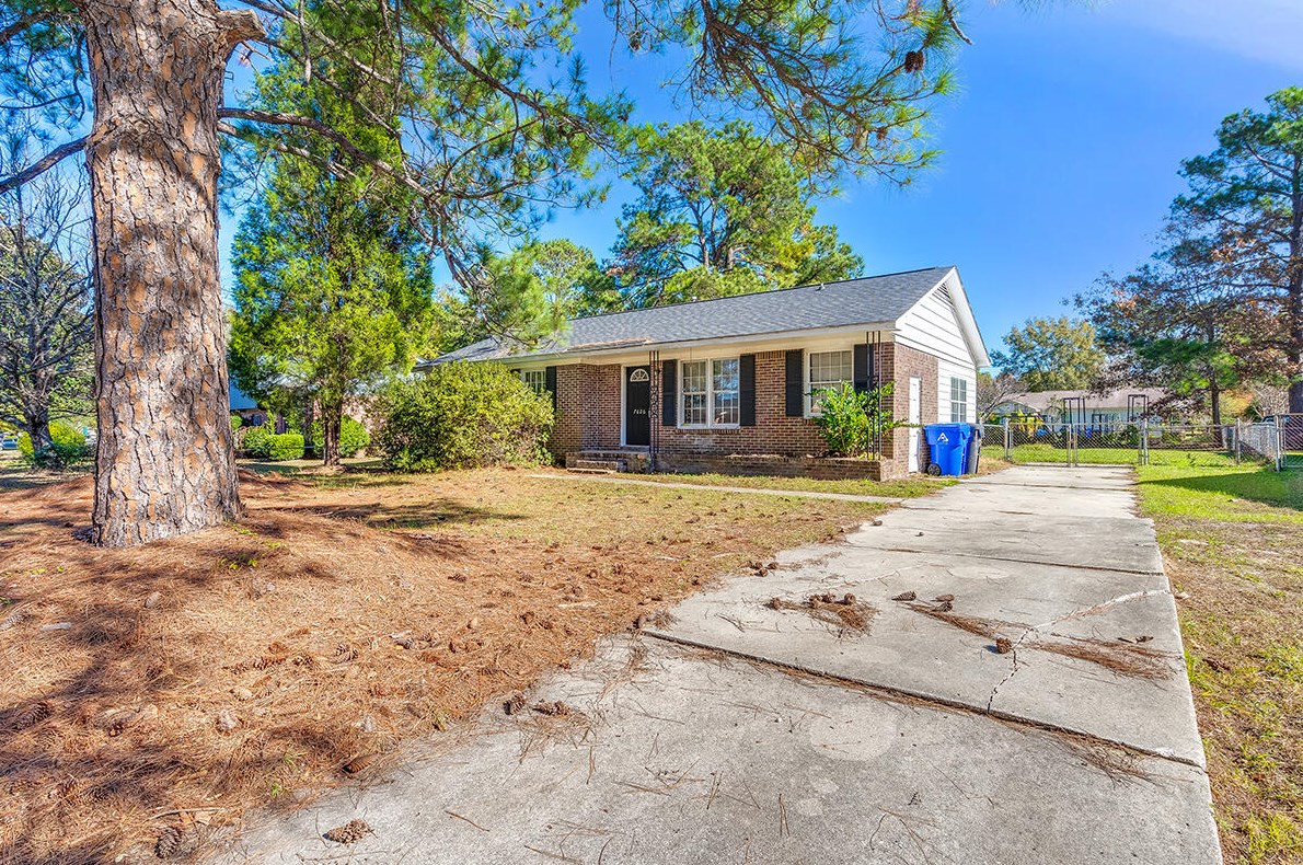 7626 Ireland Dr, Charleston, SC 29420-8843