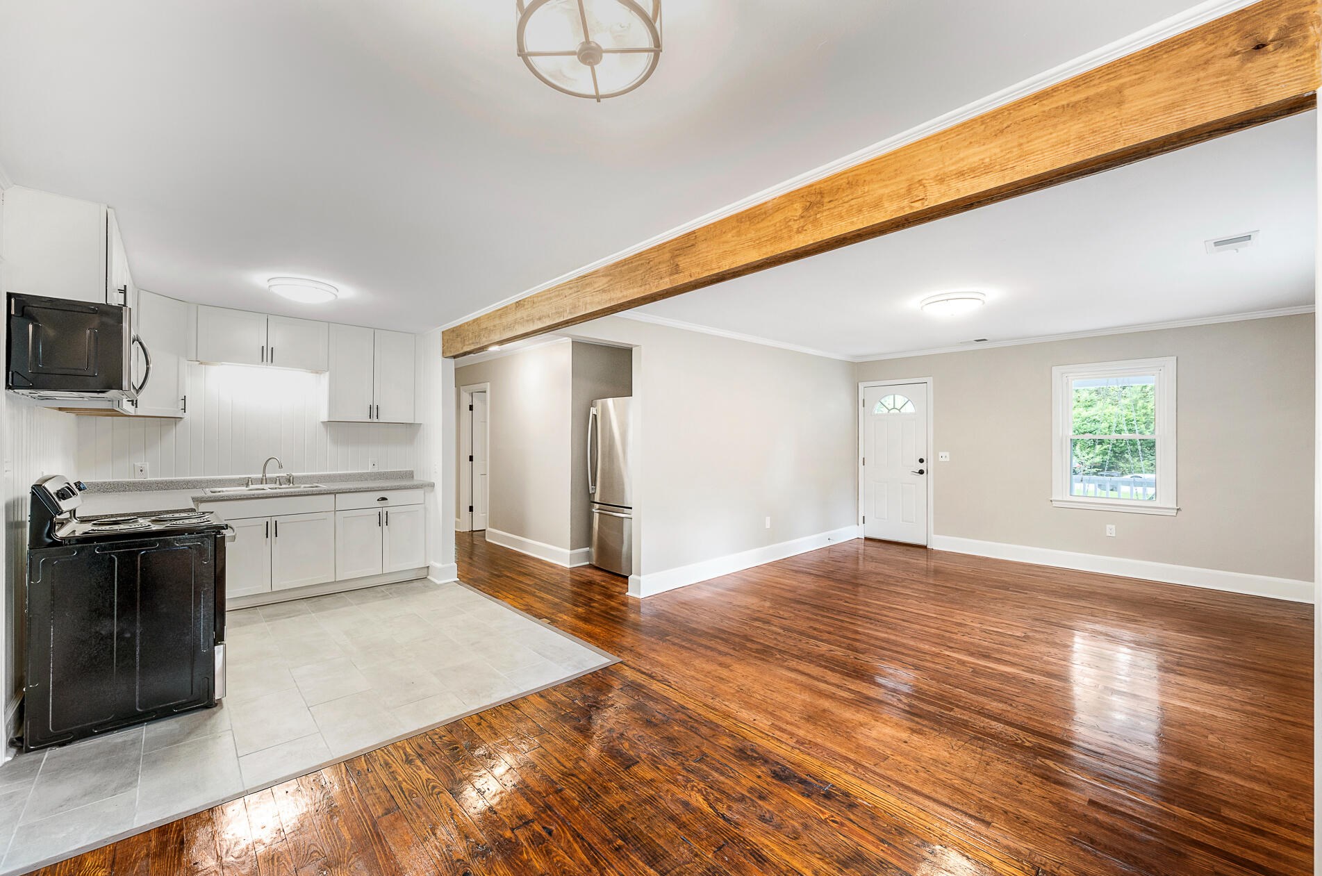 135 Dowling Ave, Walterboro SC  29488-3806 exterior