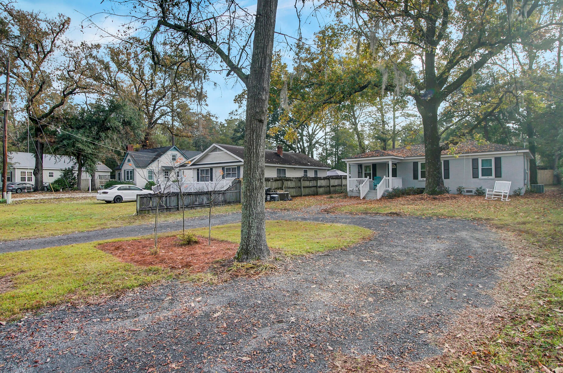 135 Dowling Ave, Walterboro SC  29488-3806 exterior
