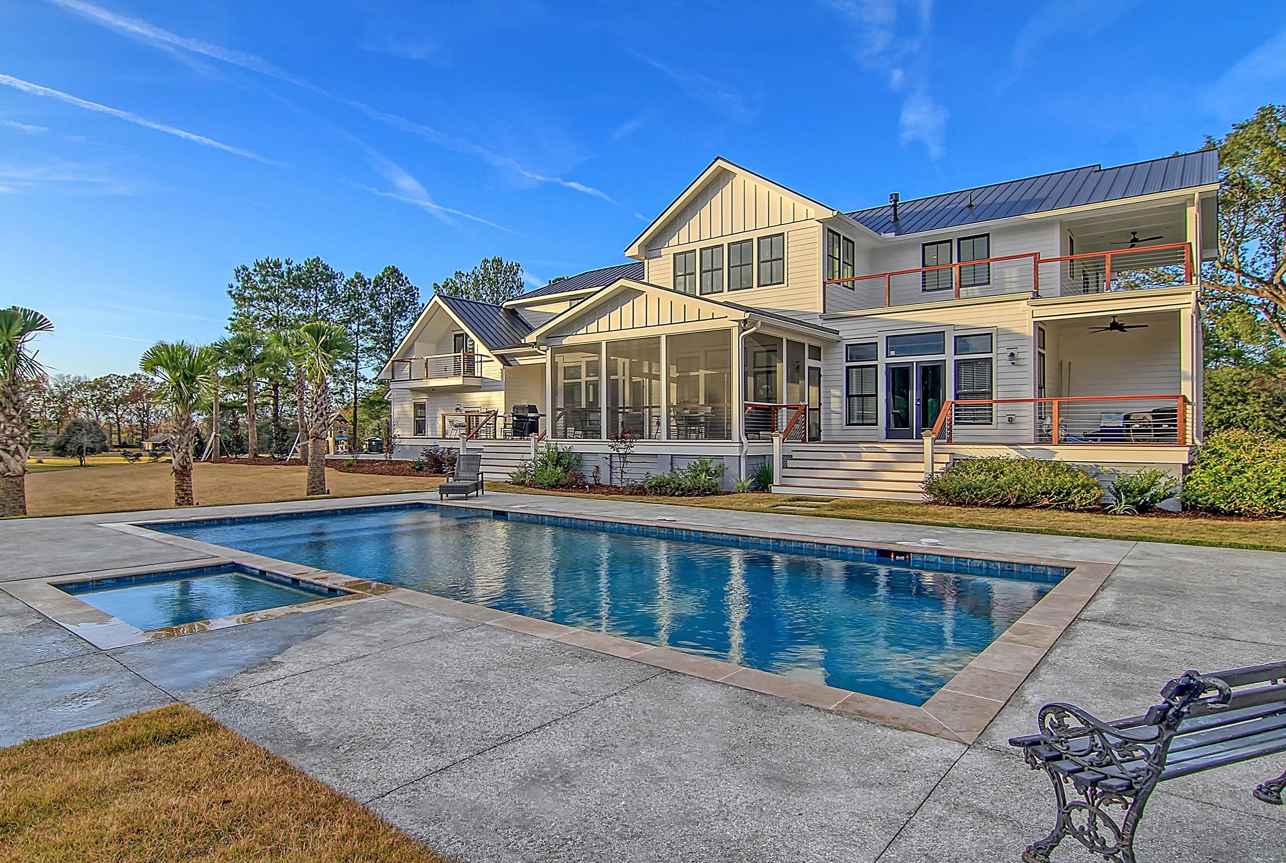 369 Edisto Dr, Moncks Corner SC  29461-4345 exterior