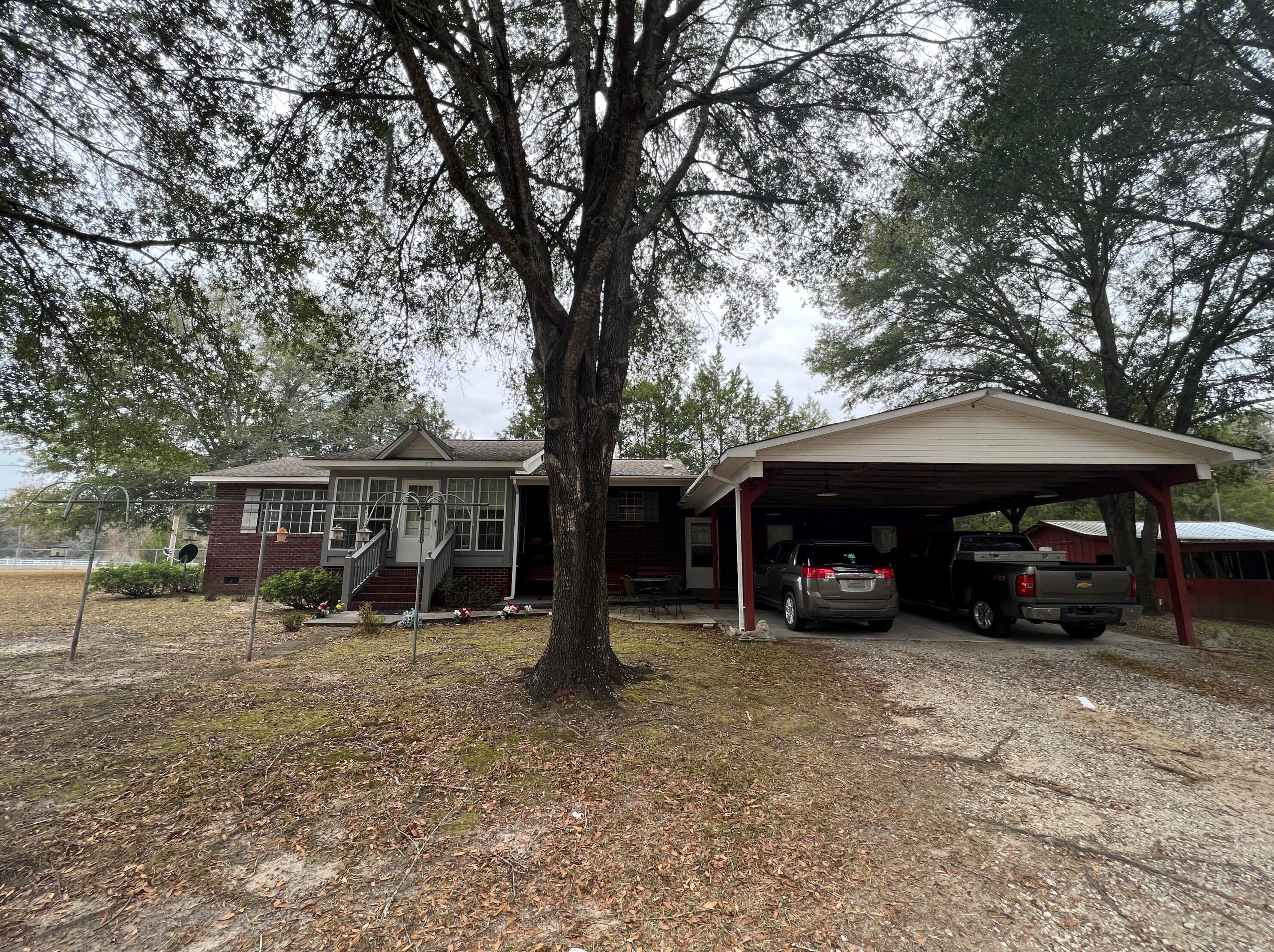 6150 Mt Carmel Rd, Walterboro, SC 29488