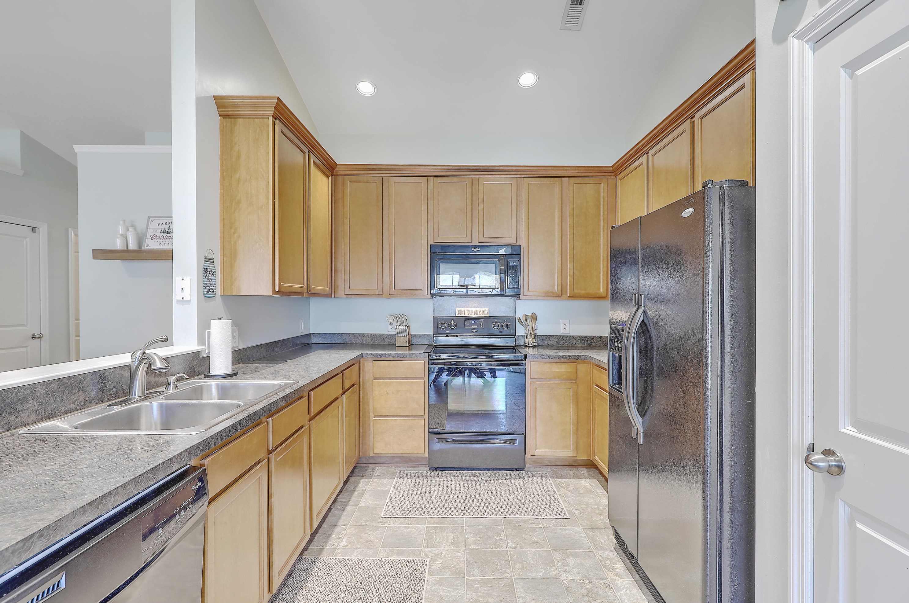 534 English Oak Cir, Moncks Corner SC  29461-5029 exterior